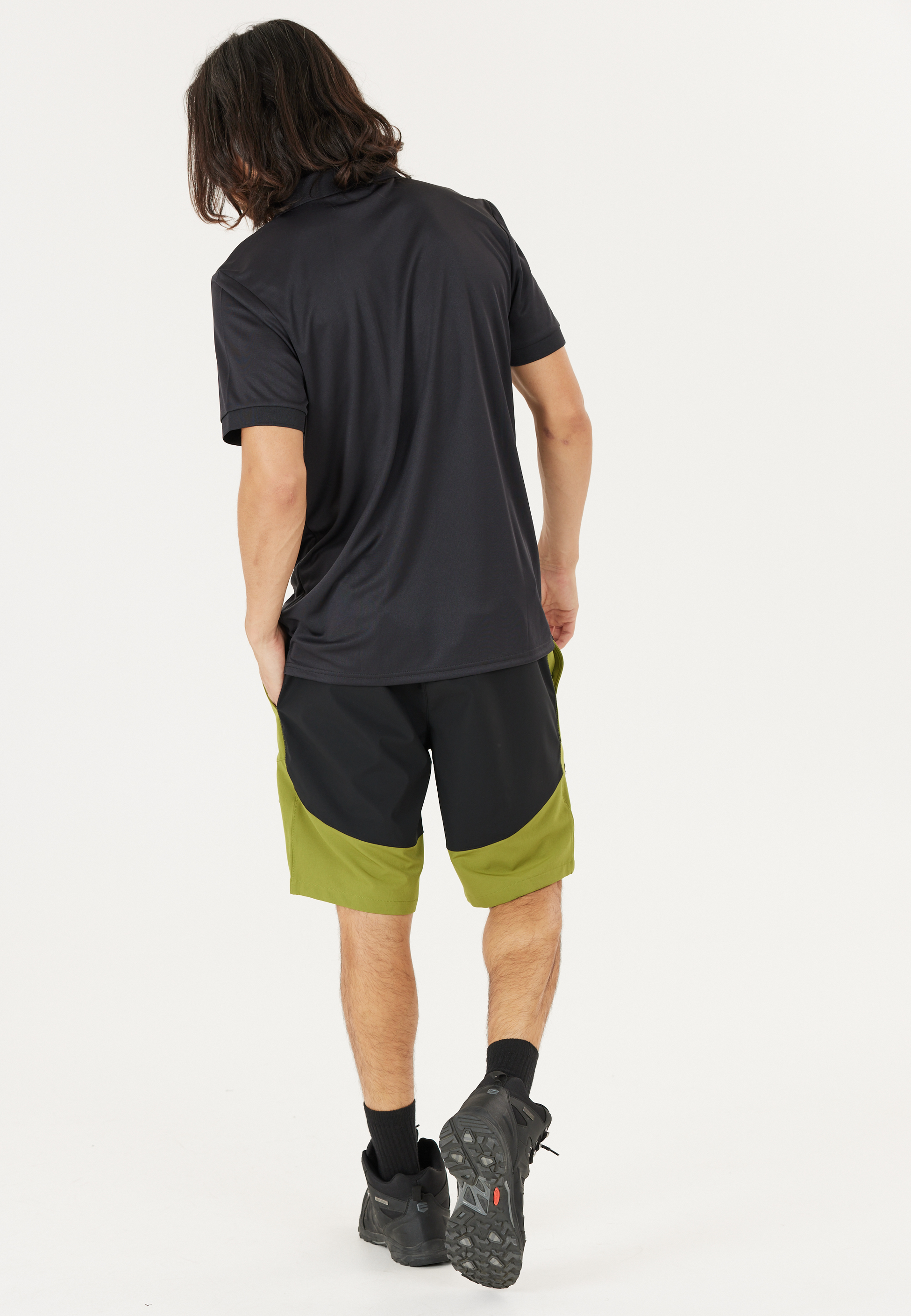 WHISTLER, Outdoor Shorts