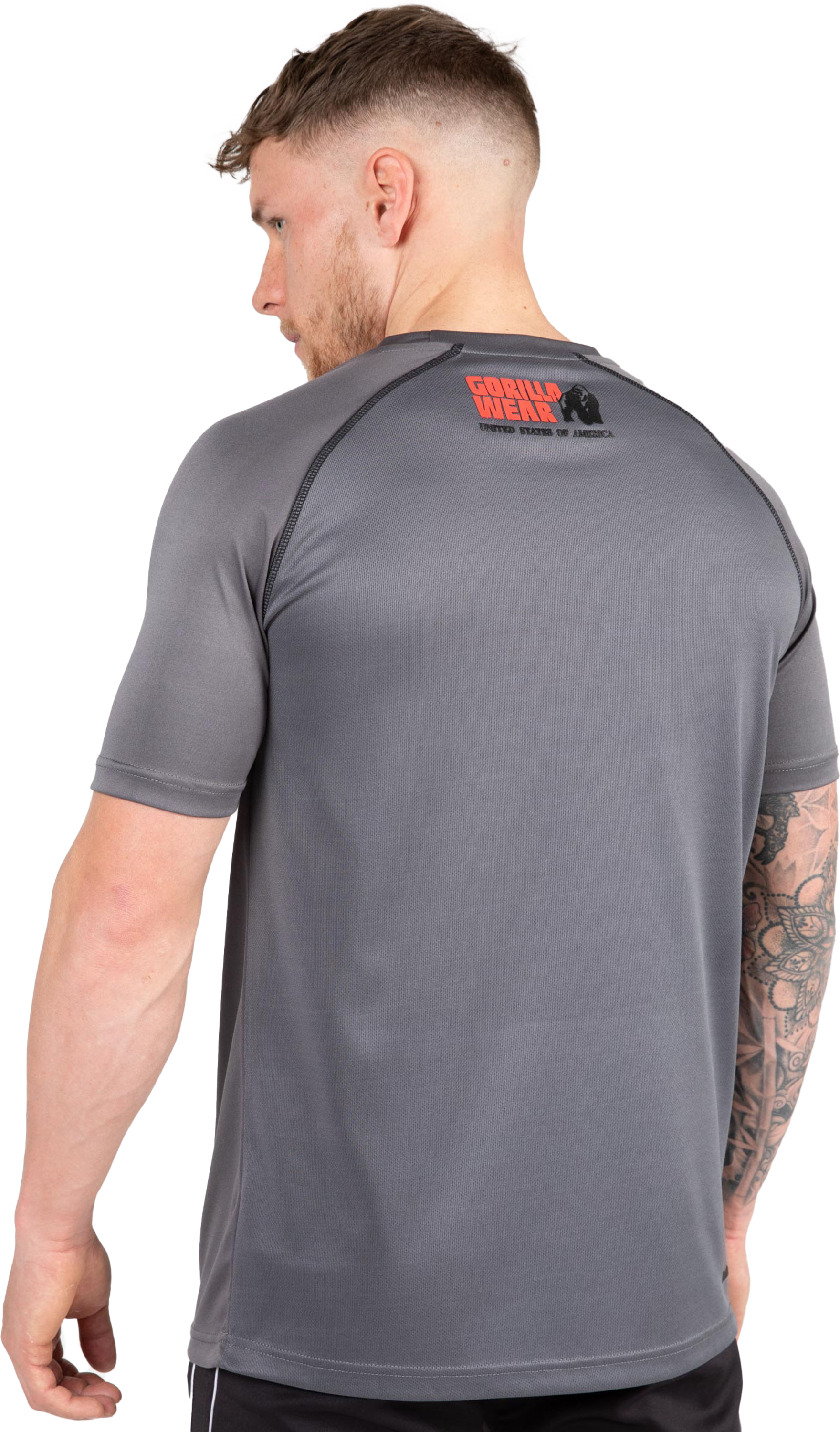 GORILLA WEAR, Performance T-shirt