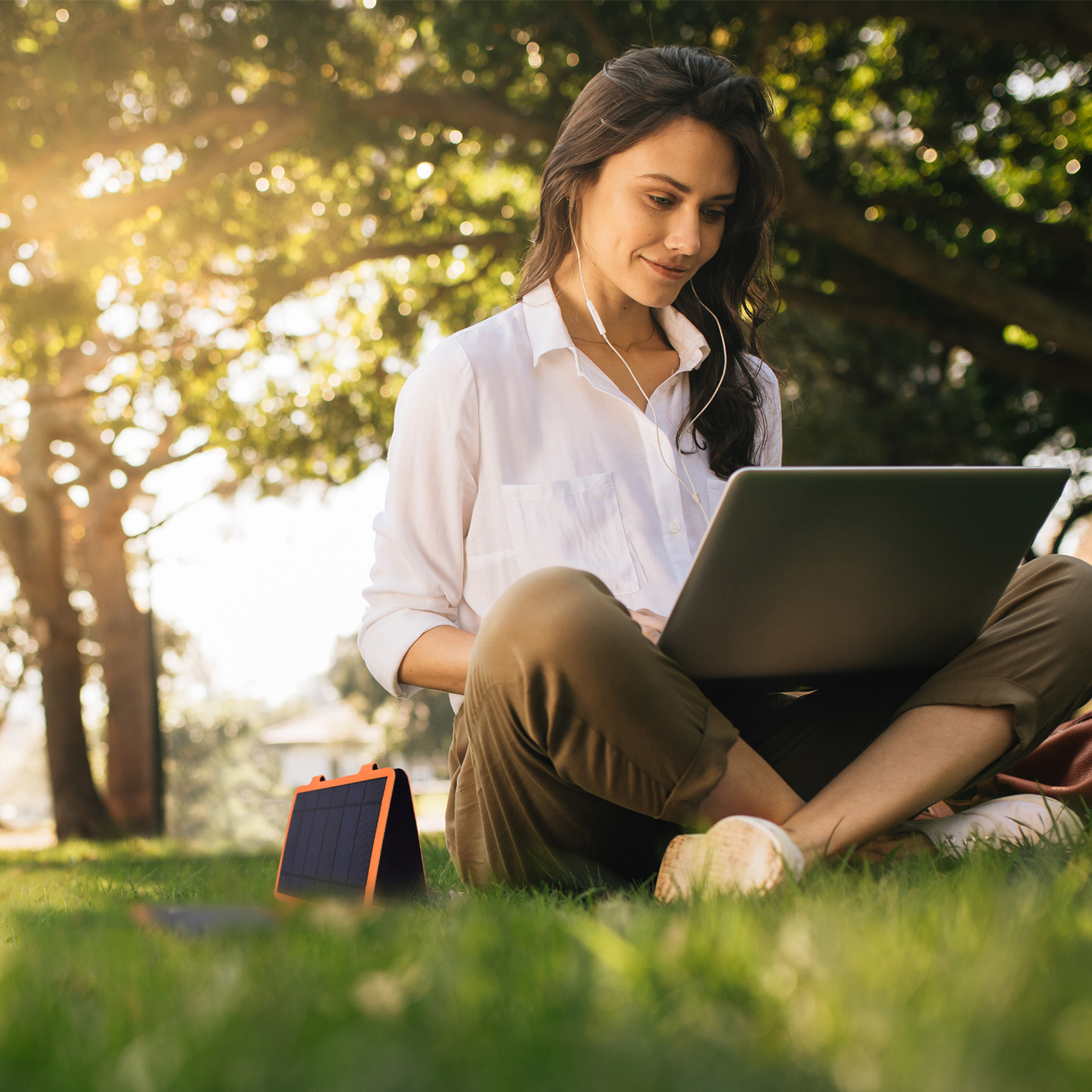 CELLY, Portabel Solcellsladdare 10w Ip67