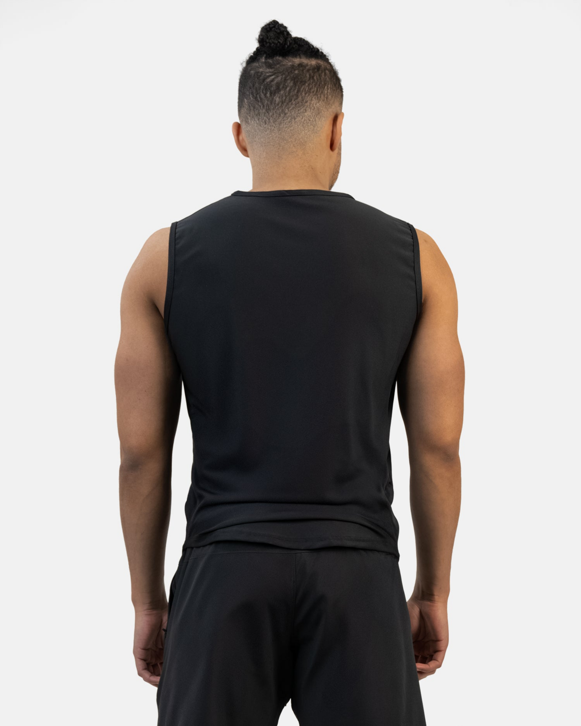 GAVELO, Power Sleeveless Tee