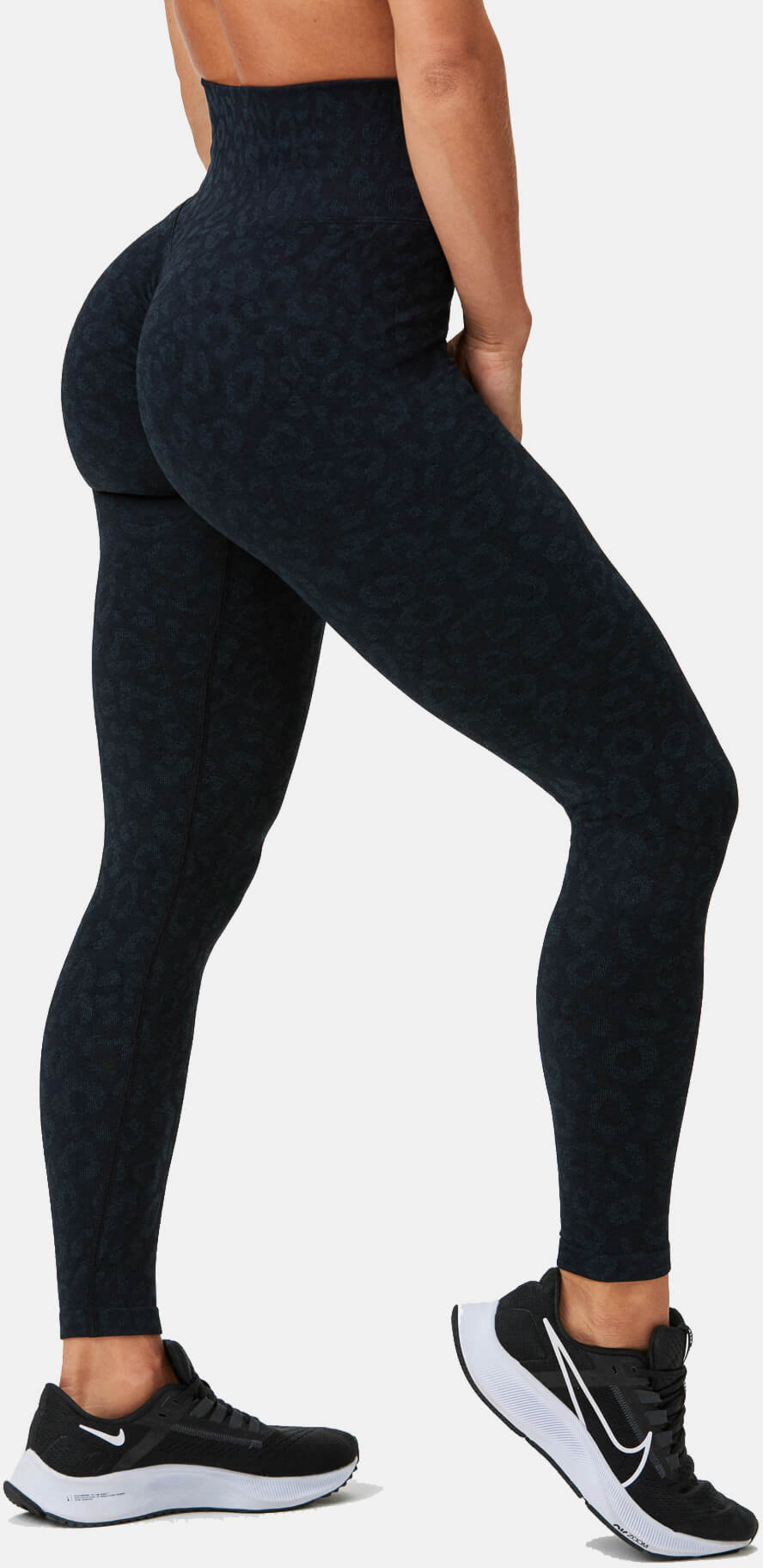 ALERA, Primal Leo Scrunch Tights