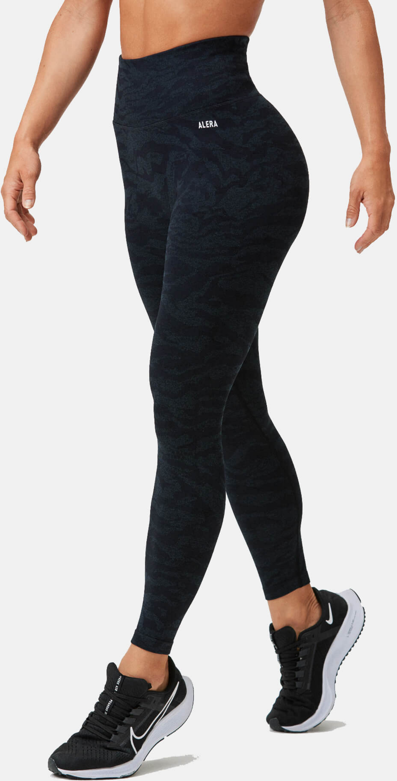 ALERA, Primal Tiger Scrunch Tights