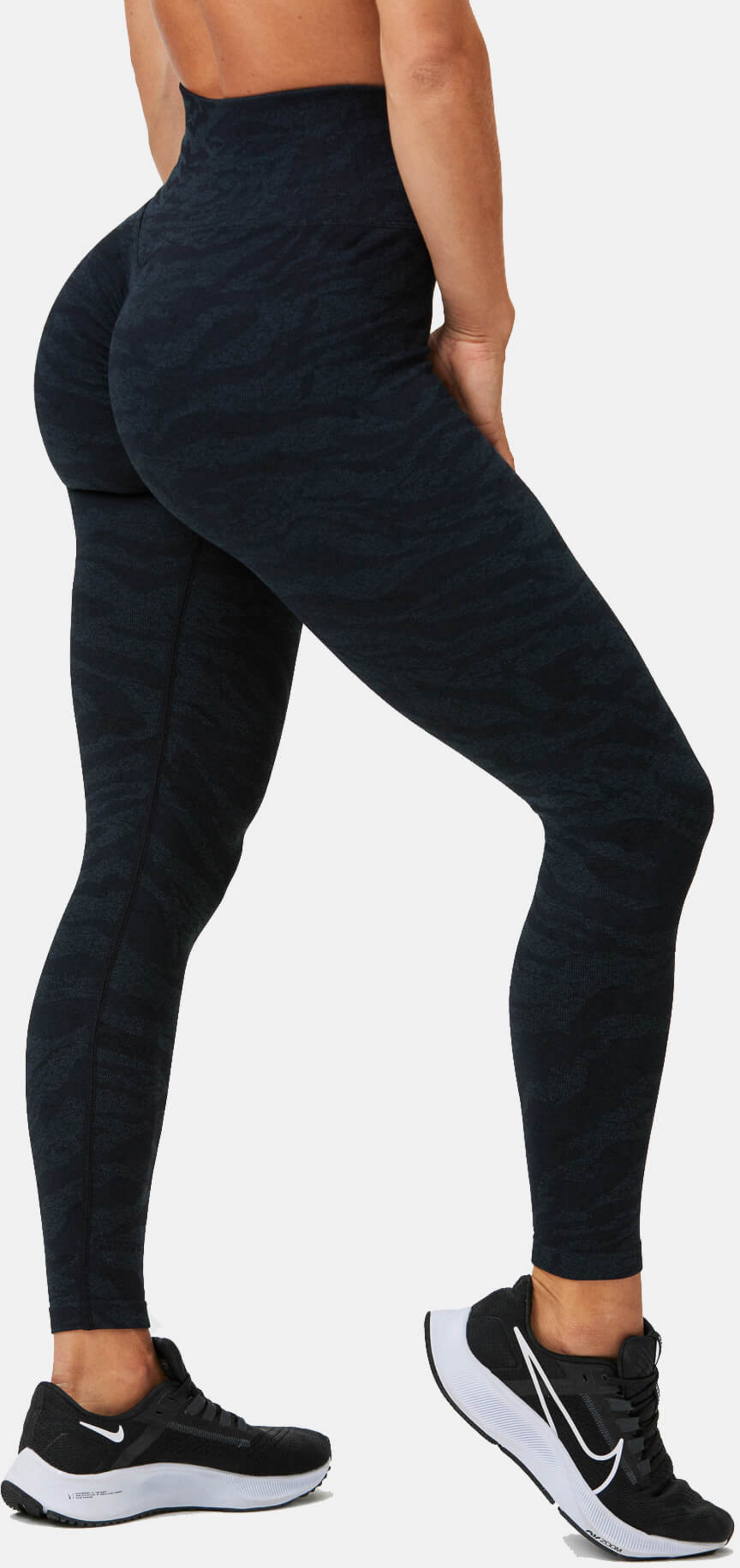 ALERA, Primal Tiger Scrunch Tights