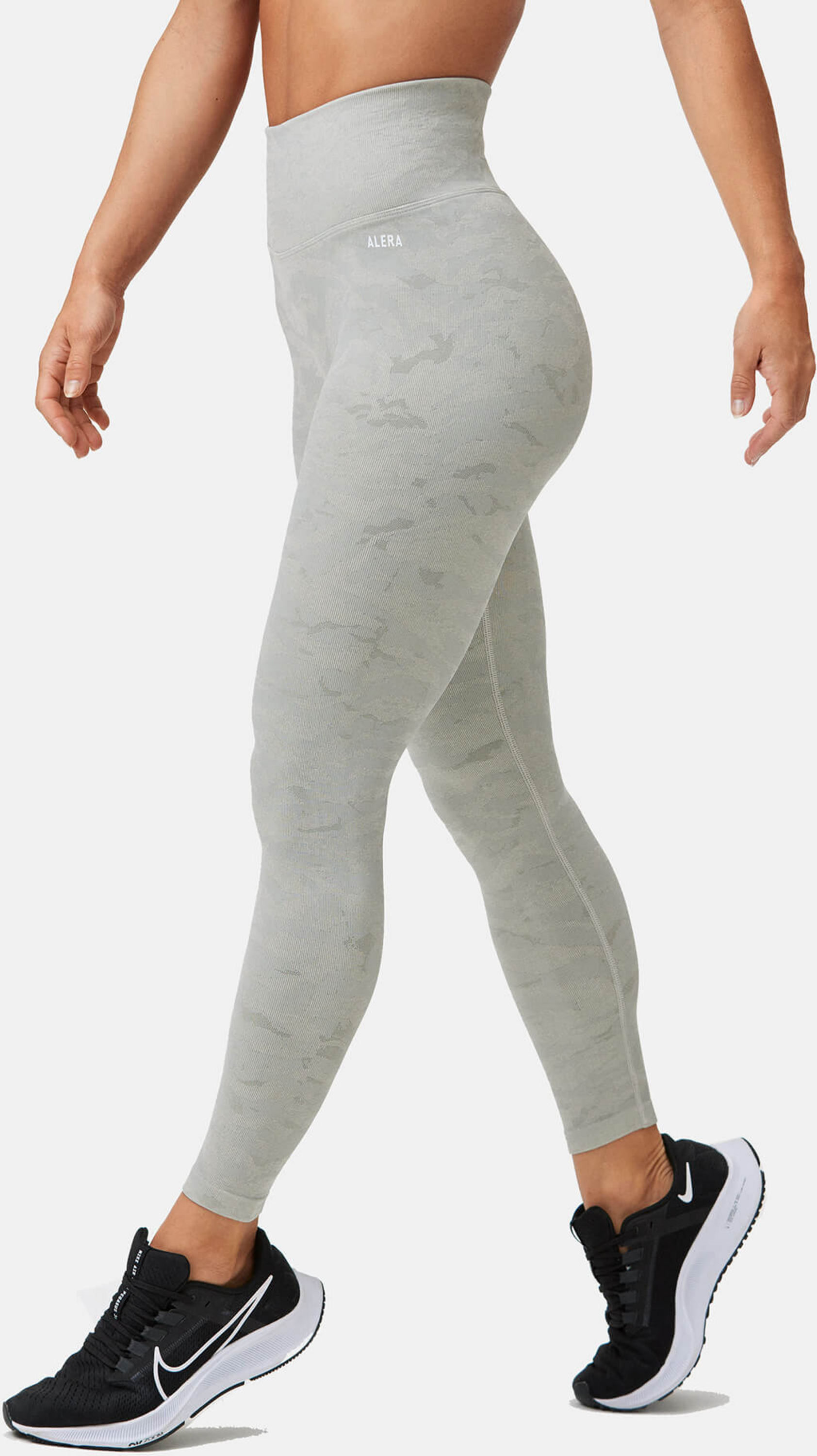 ALERA, Primal Tiger Scrunch Tights