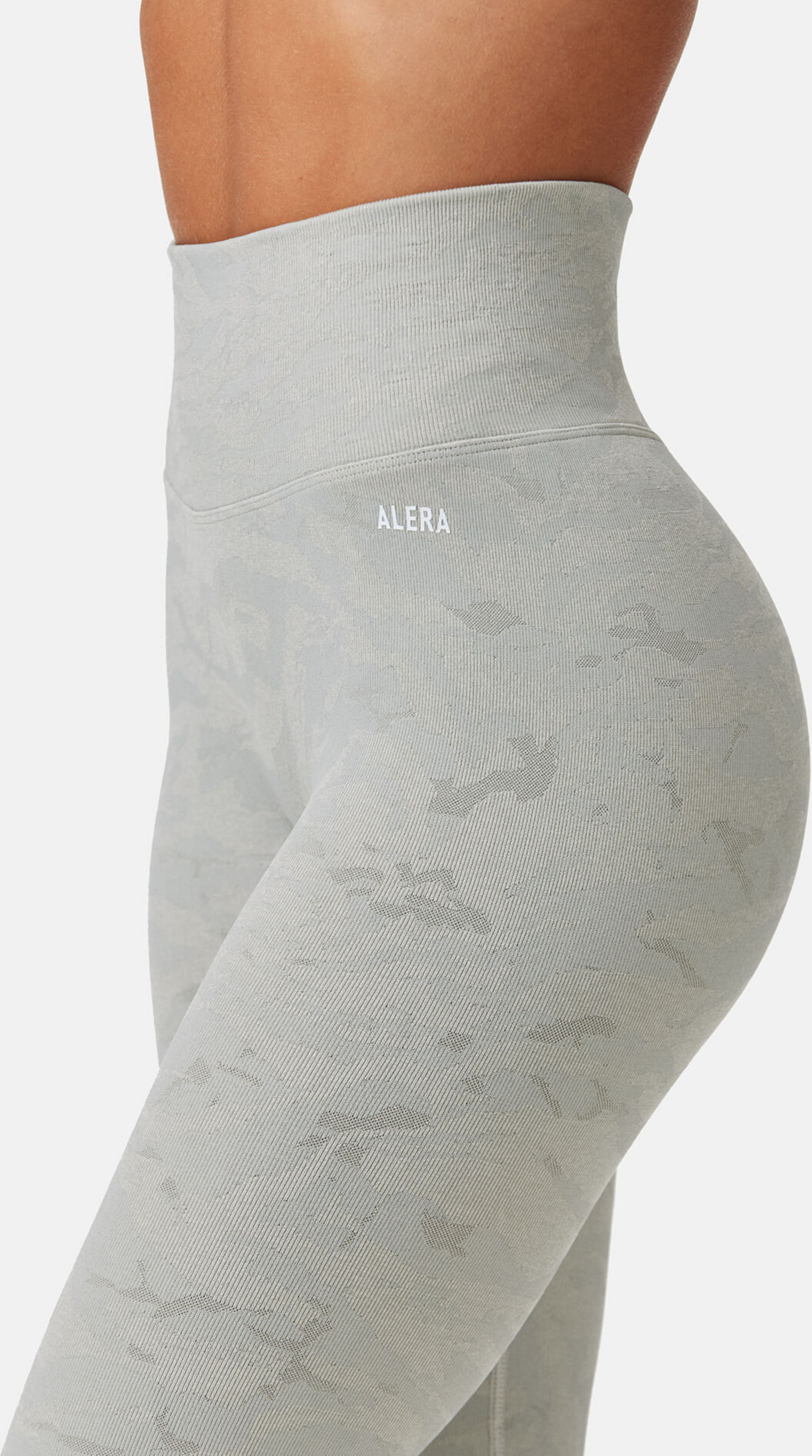 ALERA, Primal Tiger Scrunch Tights