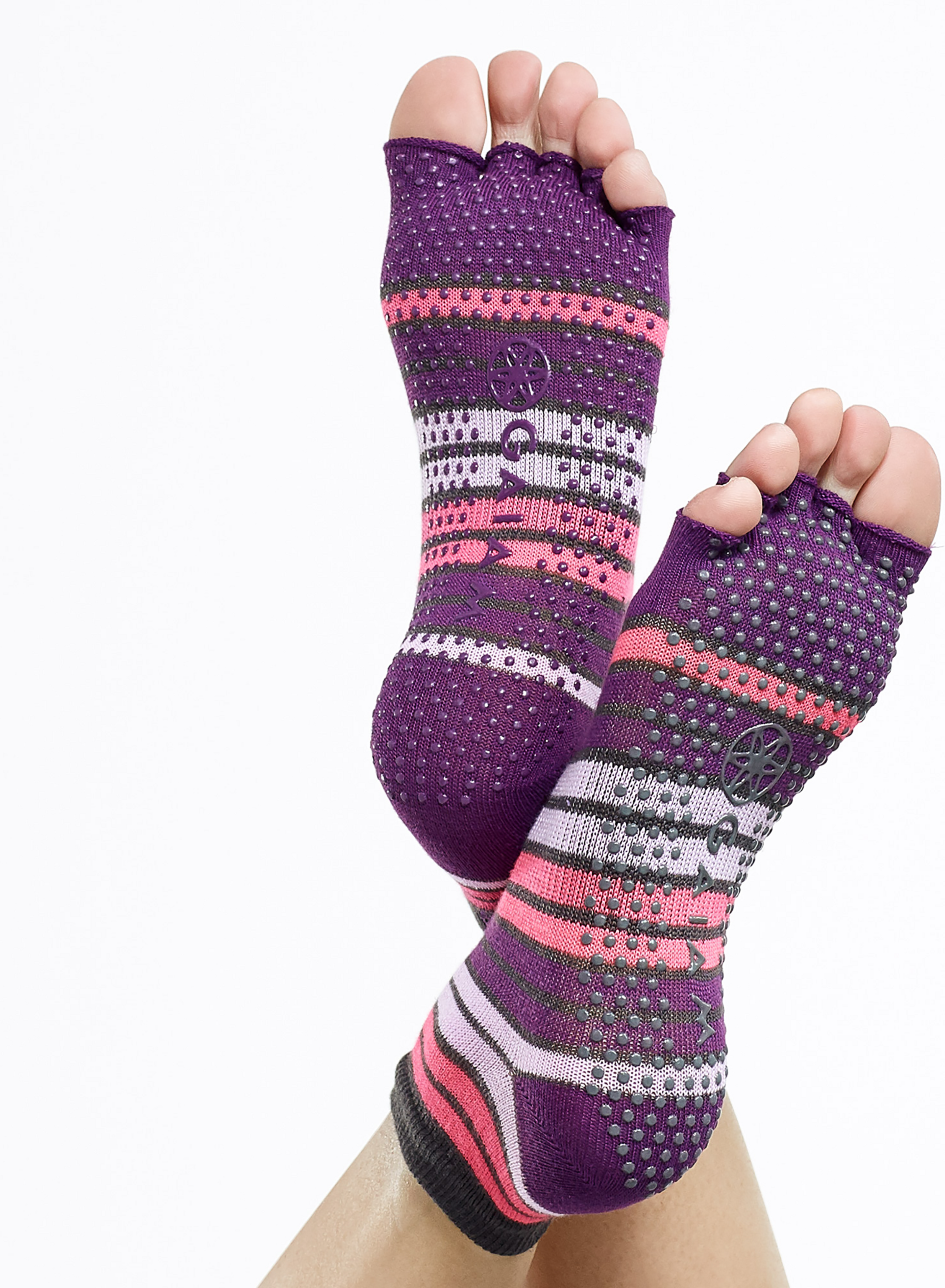 GAIAM, Purple Toeless Yoga Socks