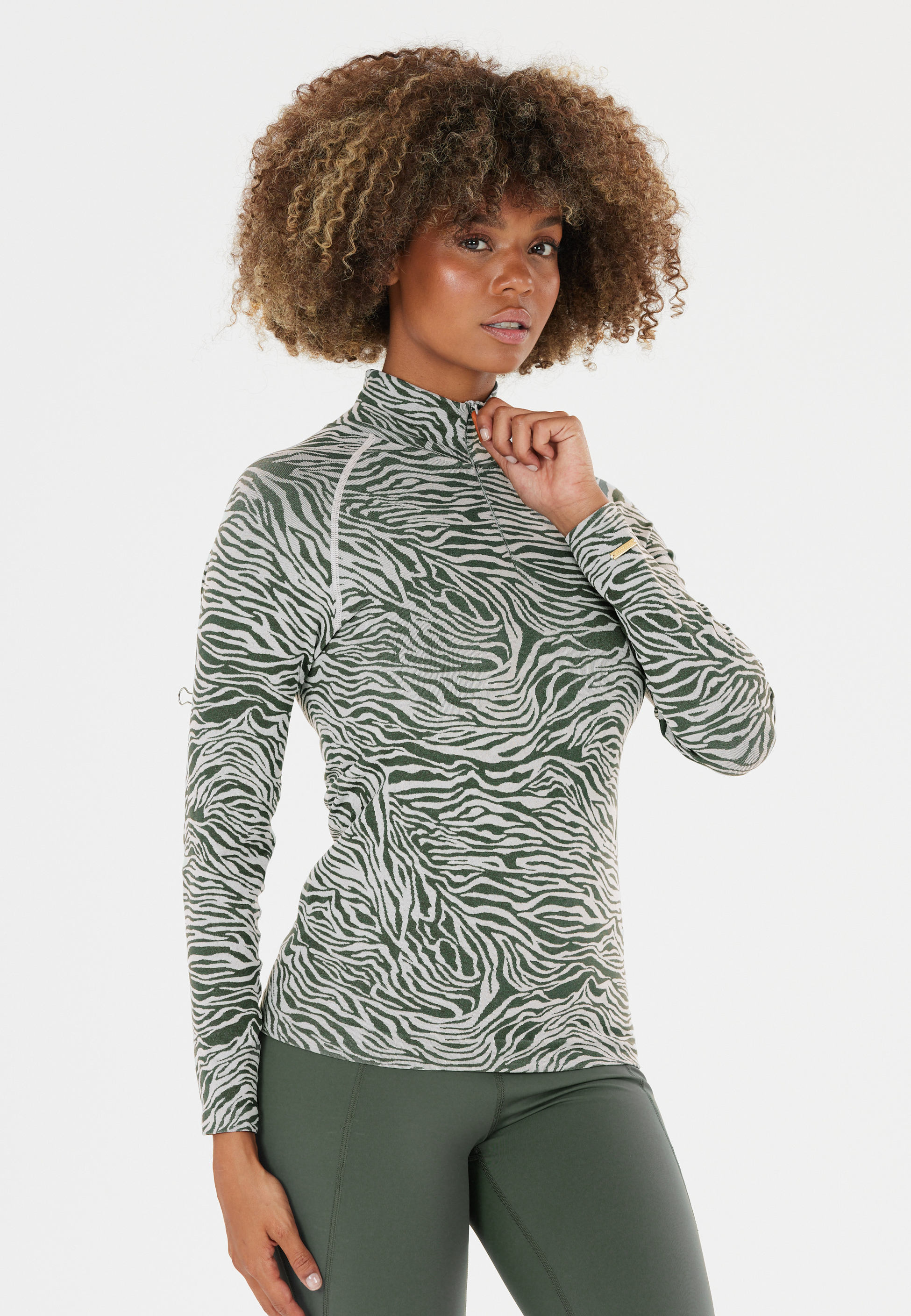 ATHLECIA, Ralphie Pullover