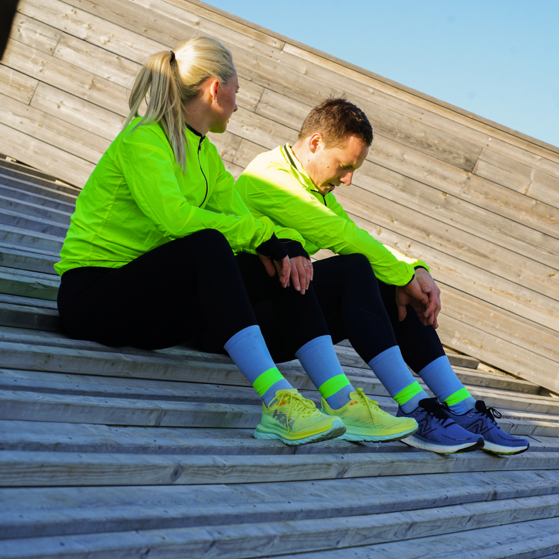 SAVVYDAYS, Reach Functional Crew Socks