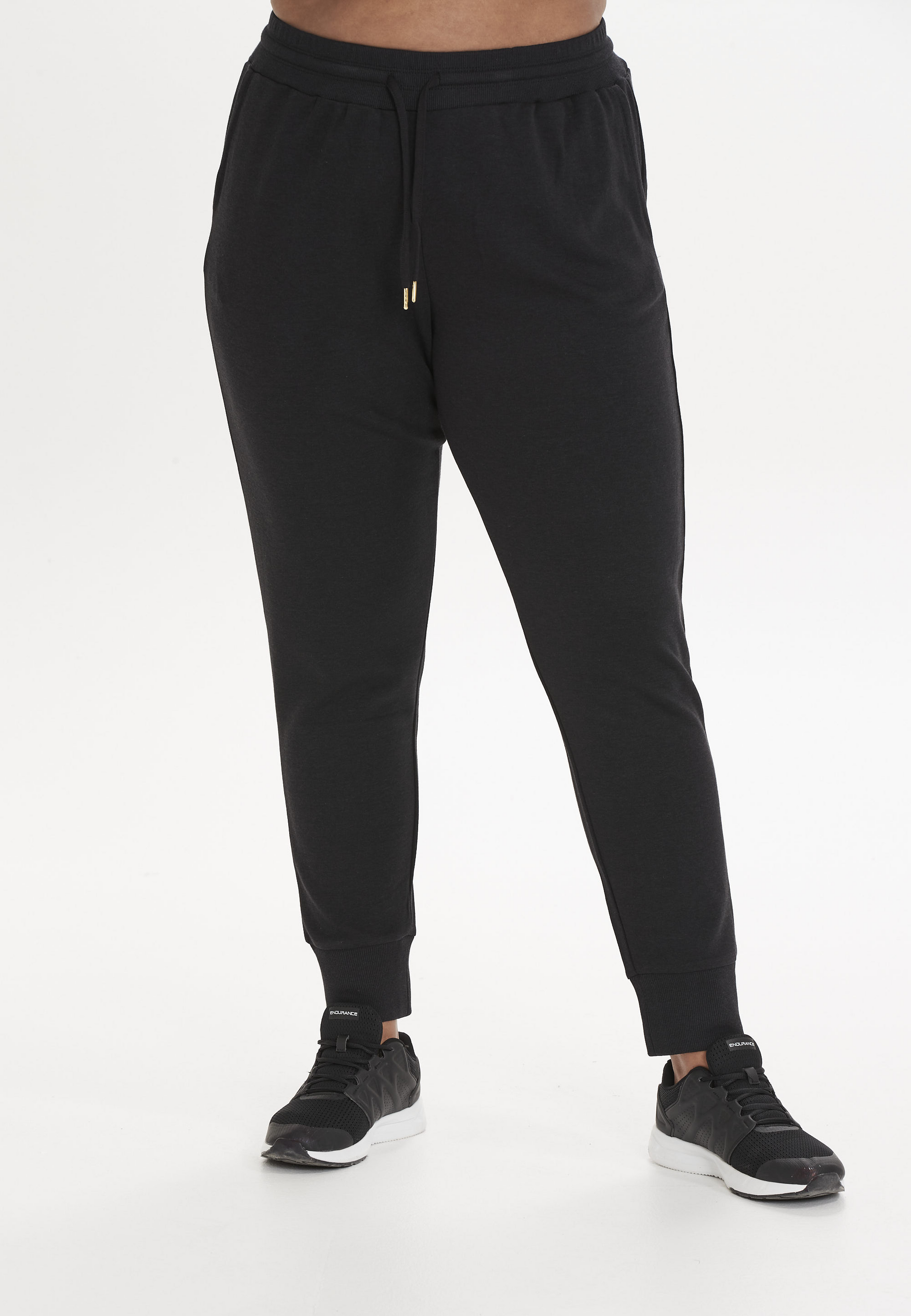 Q SPORTSWEAR, Reilily Training Pants