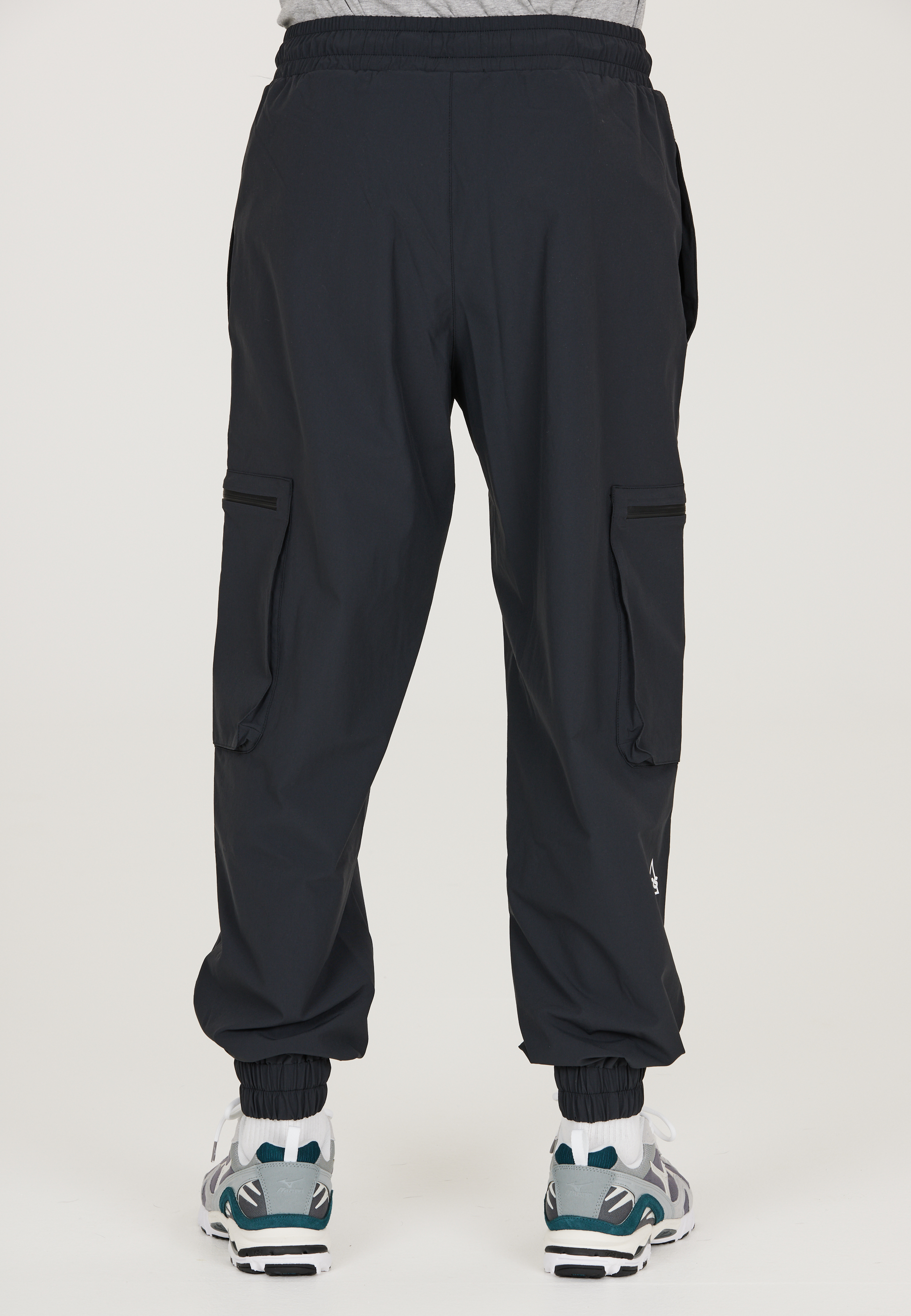 SOS, Salonga M Trousers