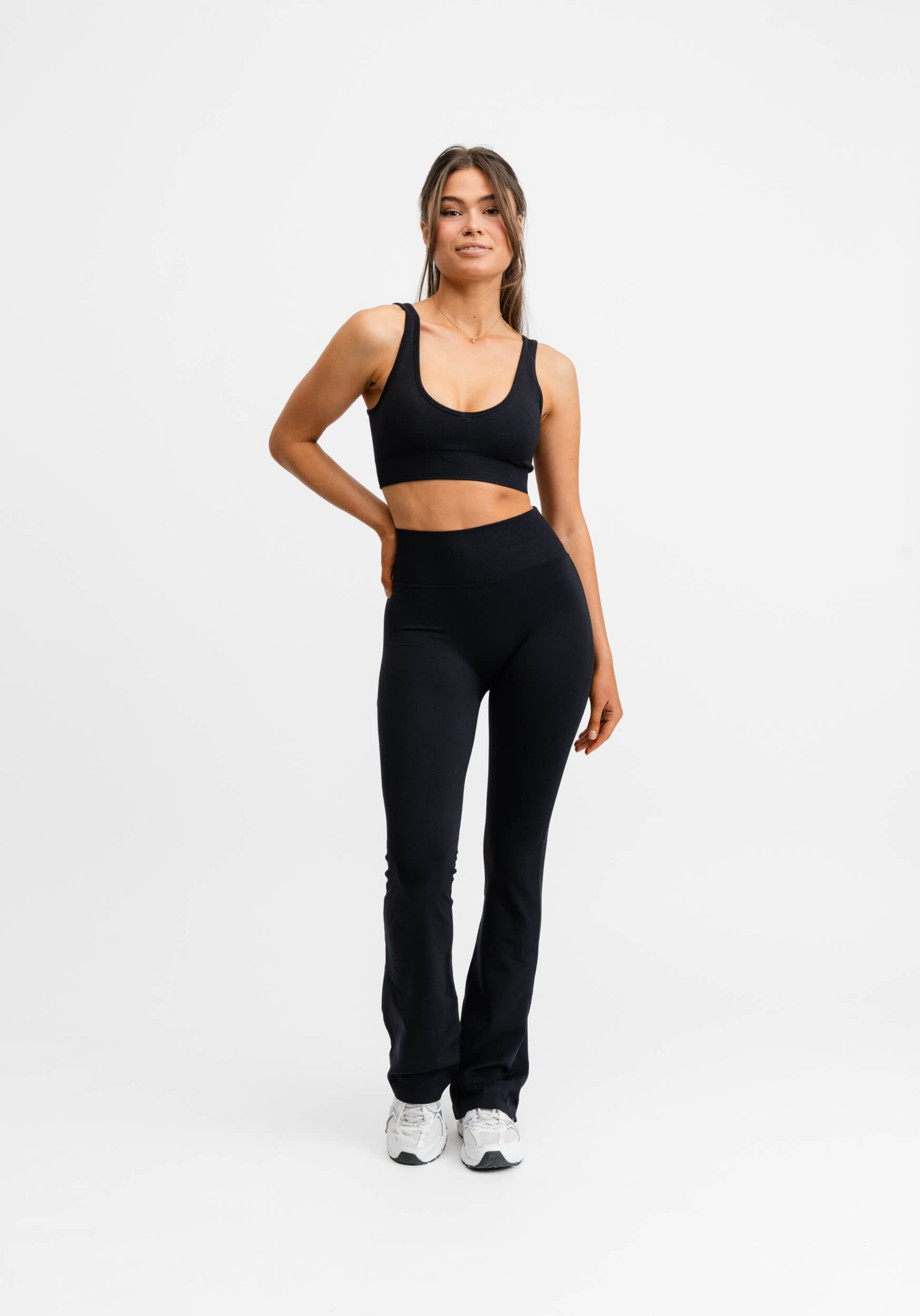 DROP OF MINDFULNESS, Seamless Deep V Sports Bra