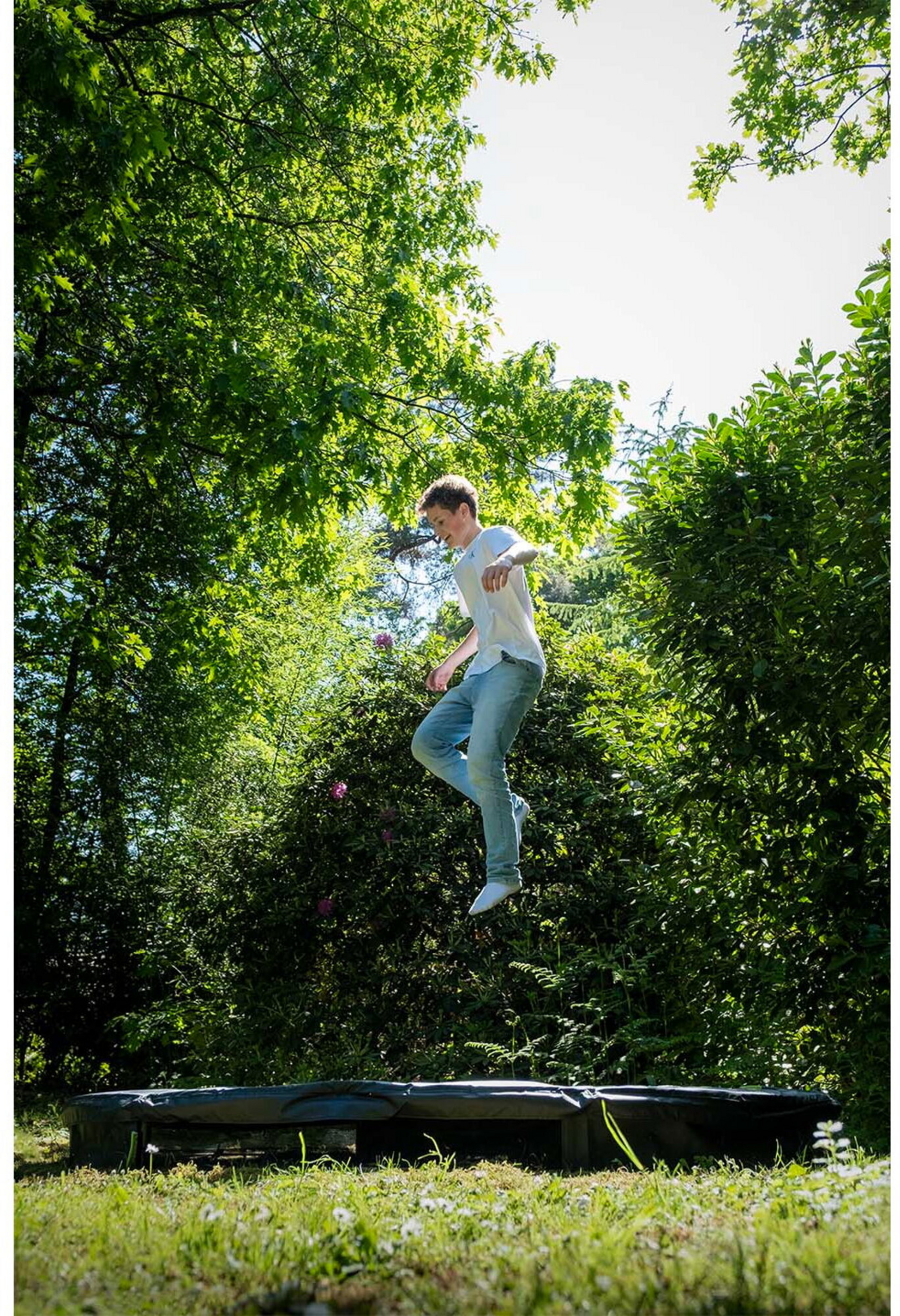 EXIT, Silhouette Nedgr&auml;vd Sport-studsmatta &Oslash;244cm - Svart