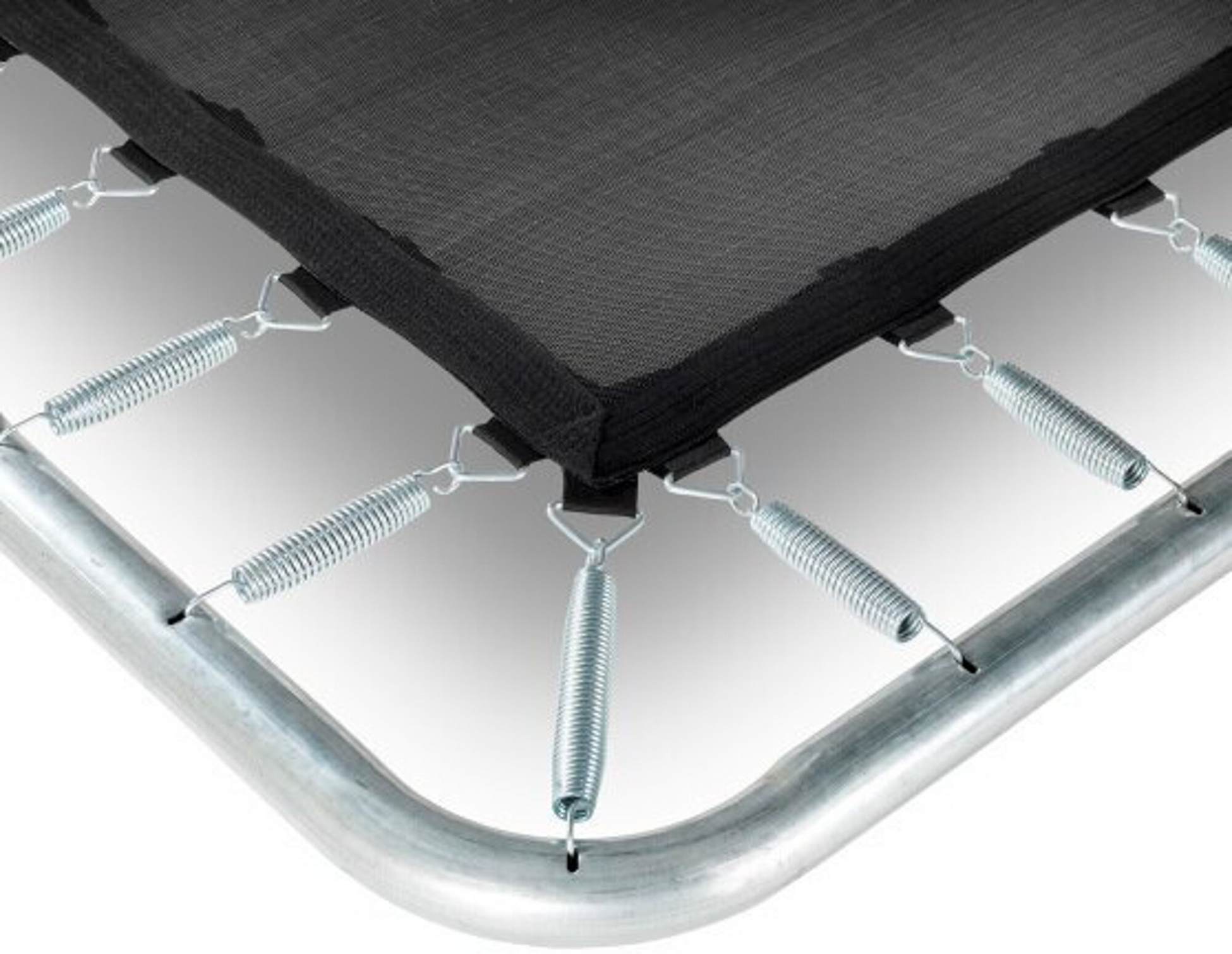 EXIT, Silhouette Nedgr&auml;vd Sport-studsmatta 153x214cm - Svart