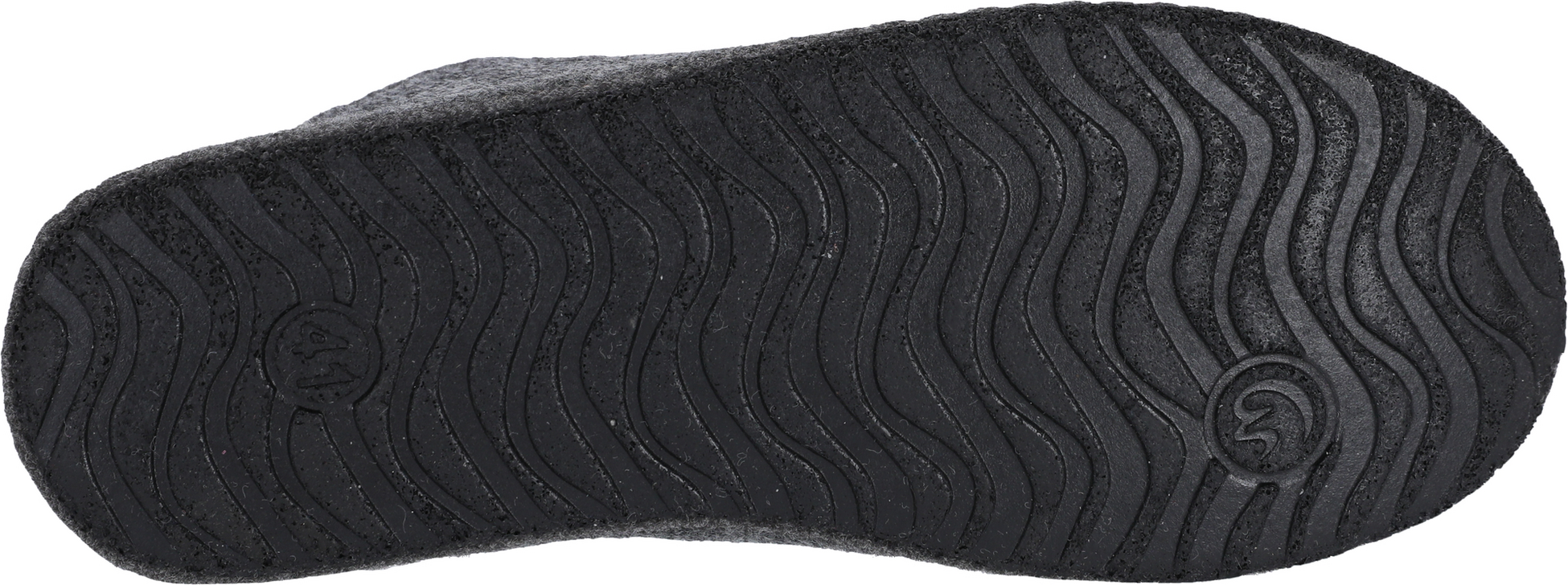 MOLS, Sinaka Slippers