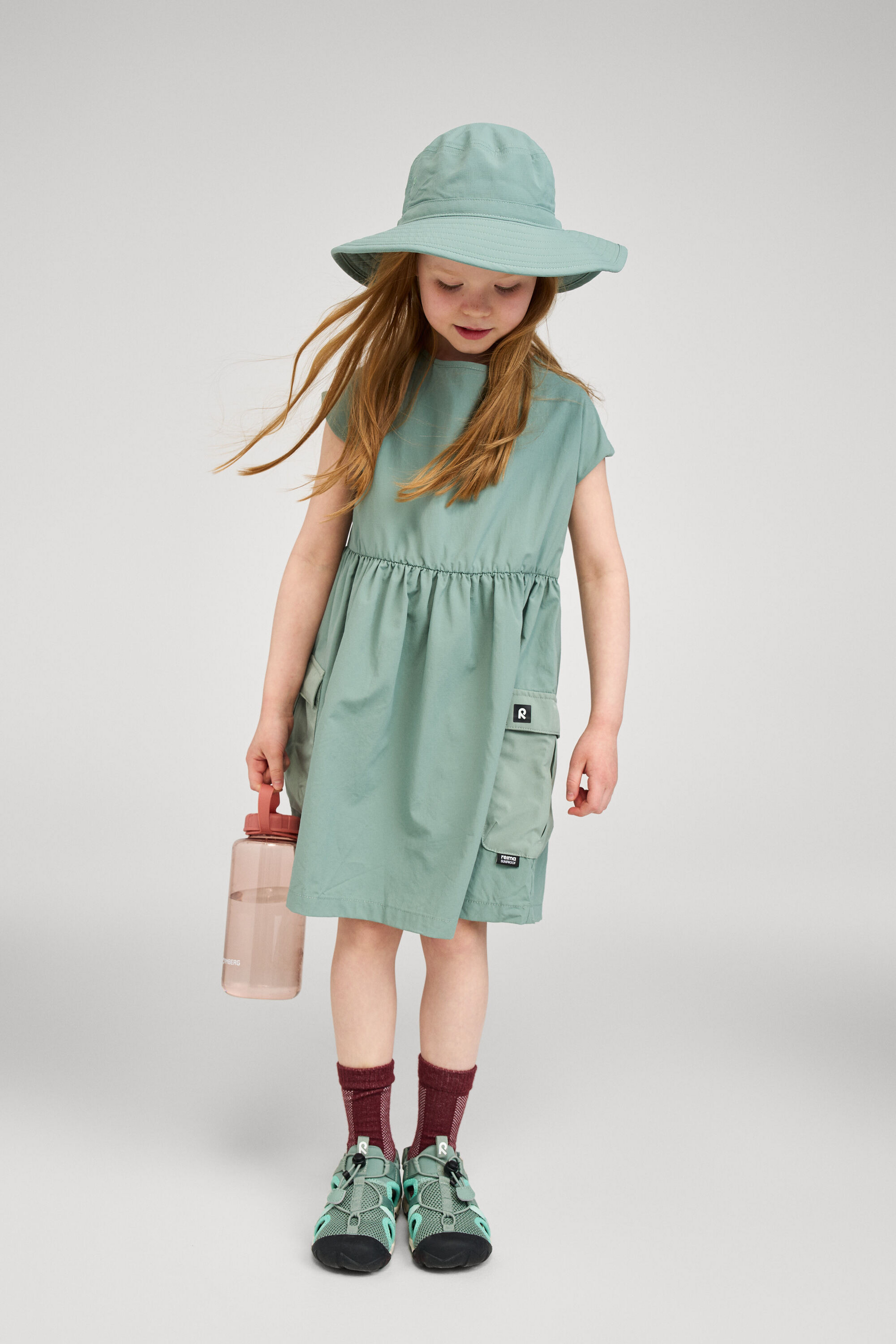 REIMA, Solhatt Lomat