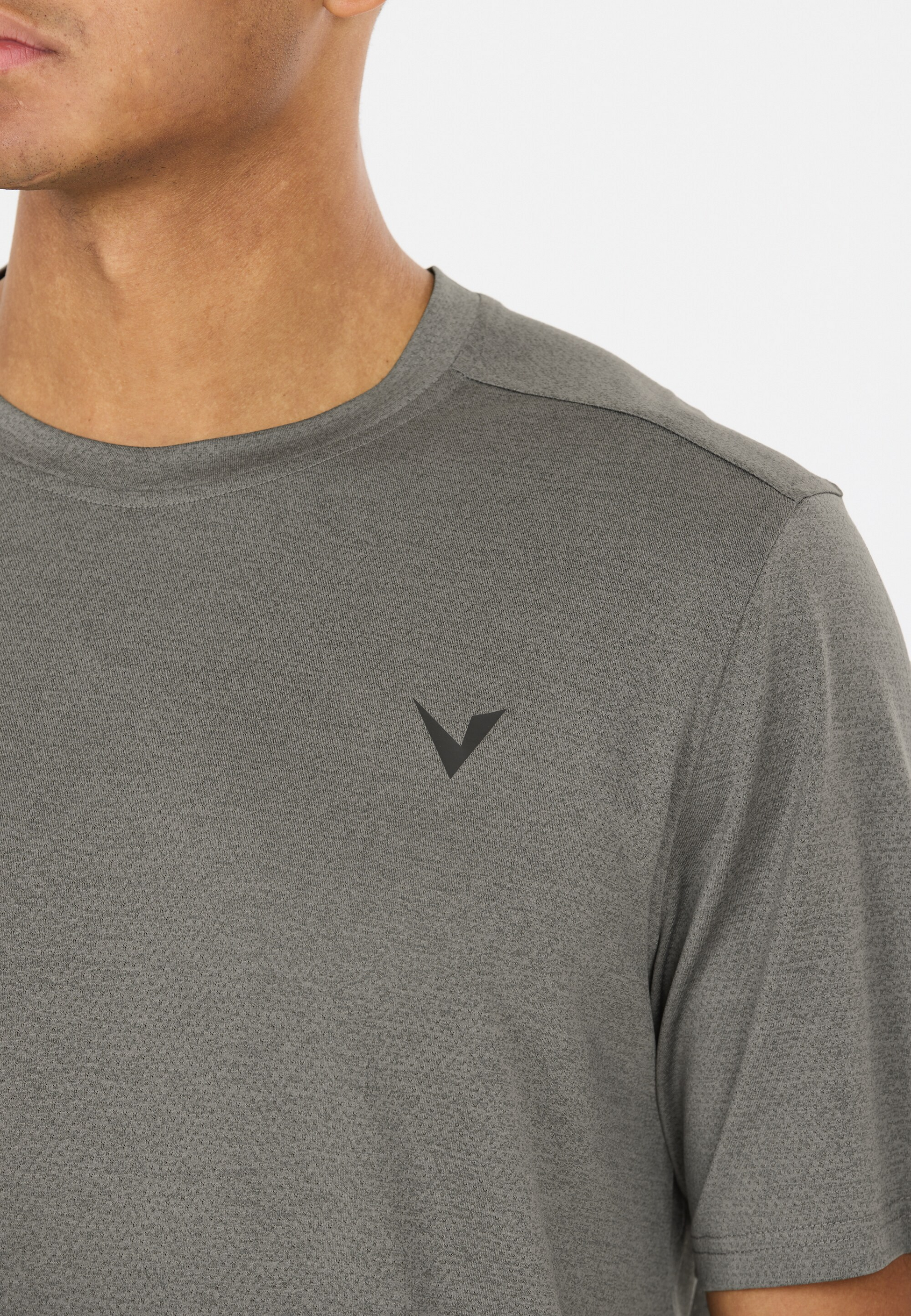 VIRTUS, Sota