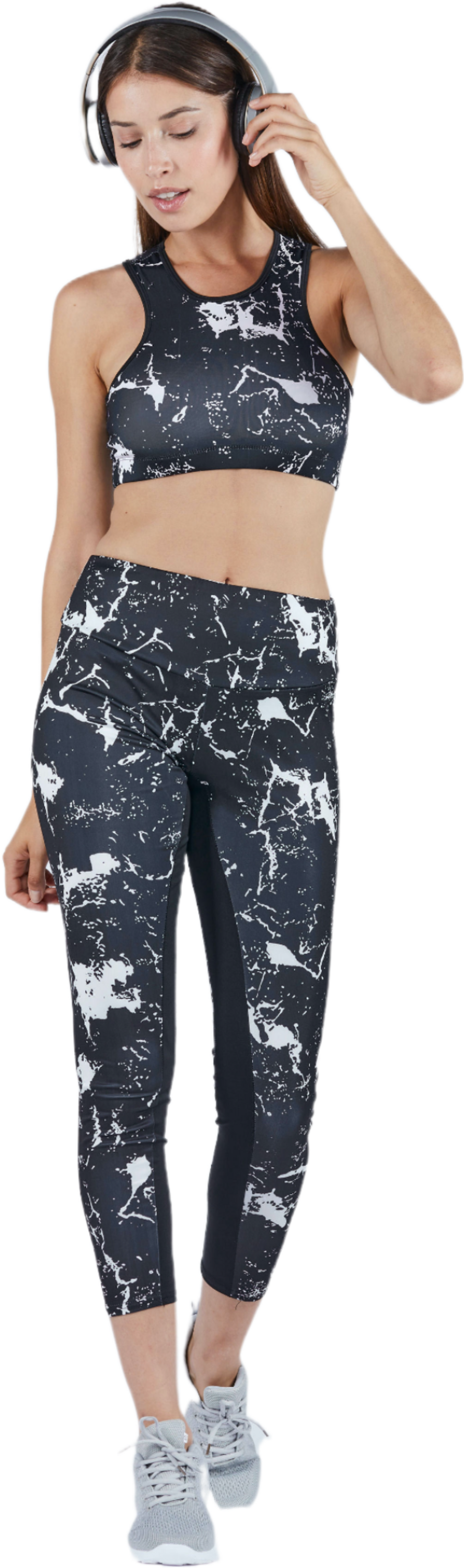 ONAMASTE, Sport-bh Juls