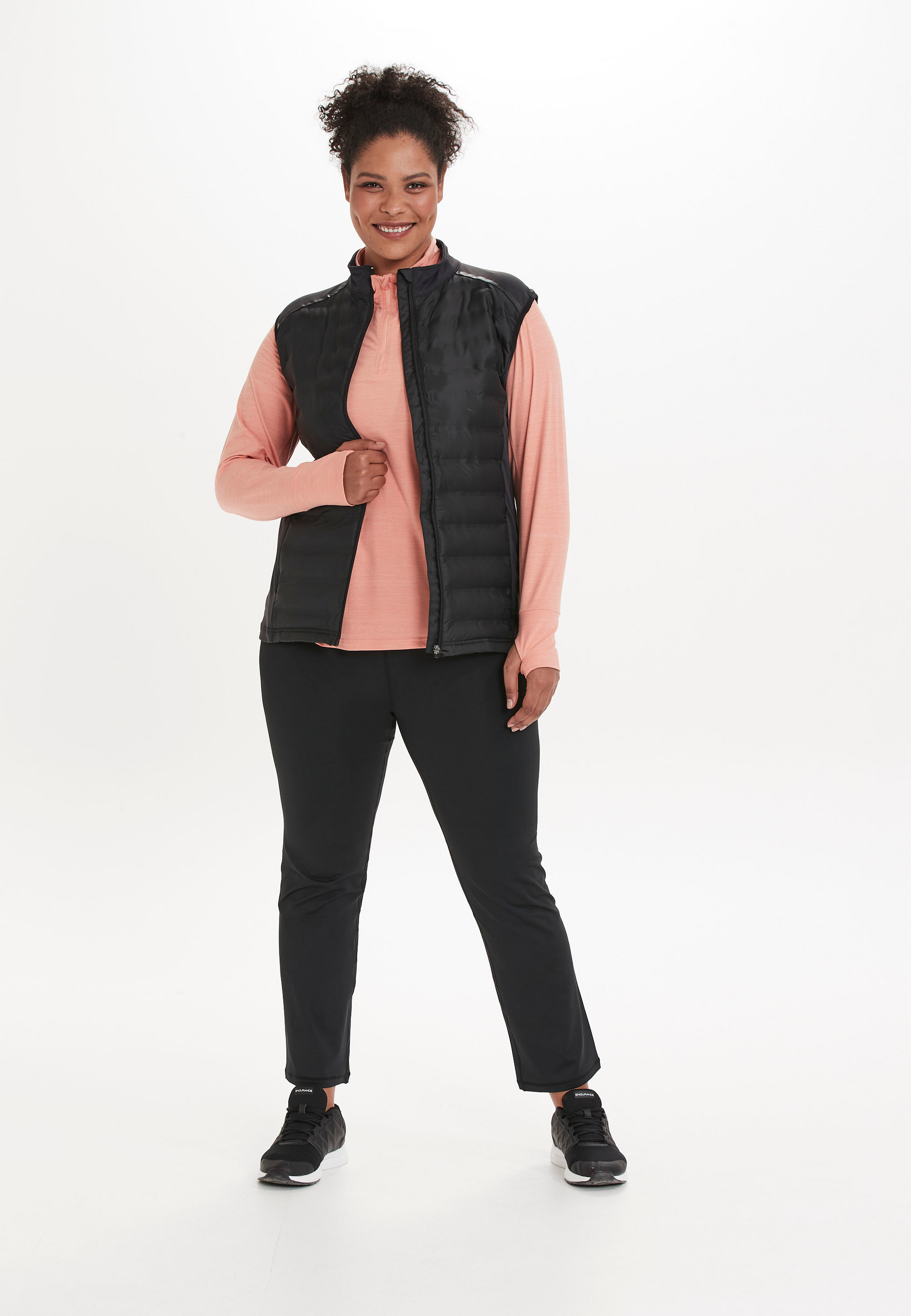 Q SPORTSWEAR, Sprinna Vest
