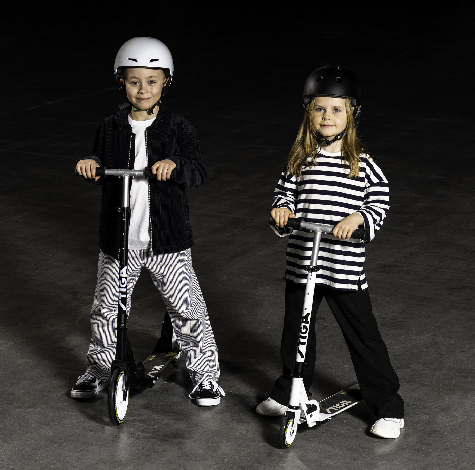 STIGA, Stiga Kick Scooter Route 200-s White/blue