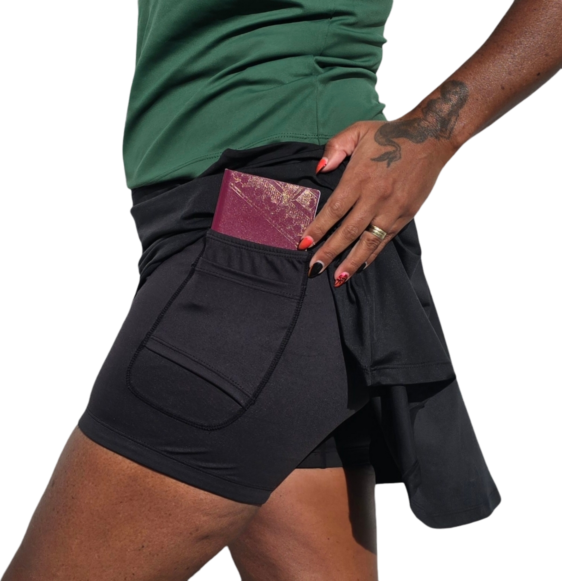 SHE DID, Svart Byxkjol Med Fickor Utanp&aring;