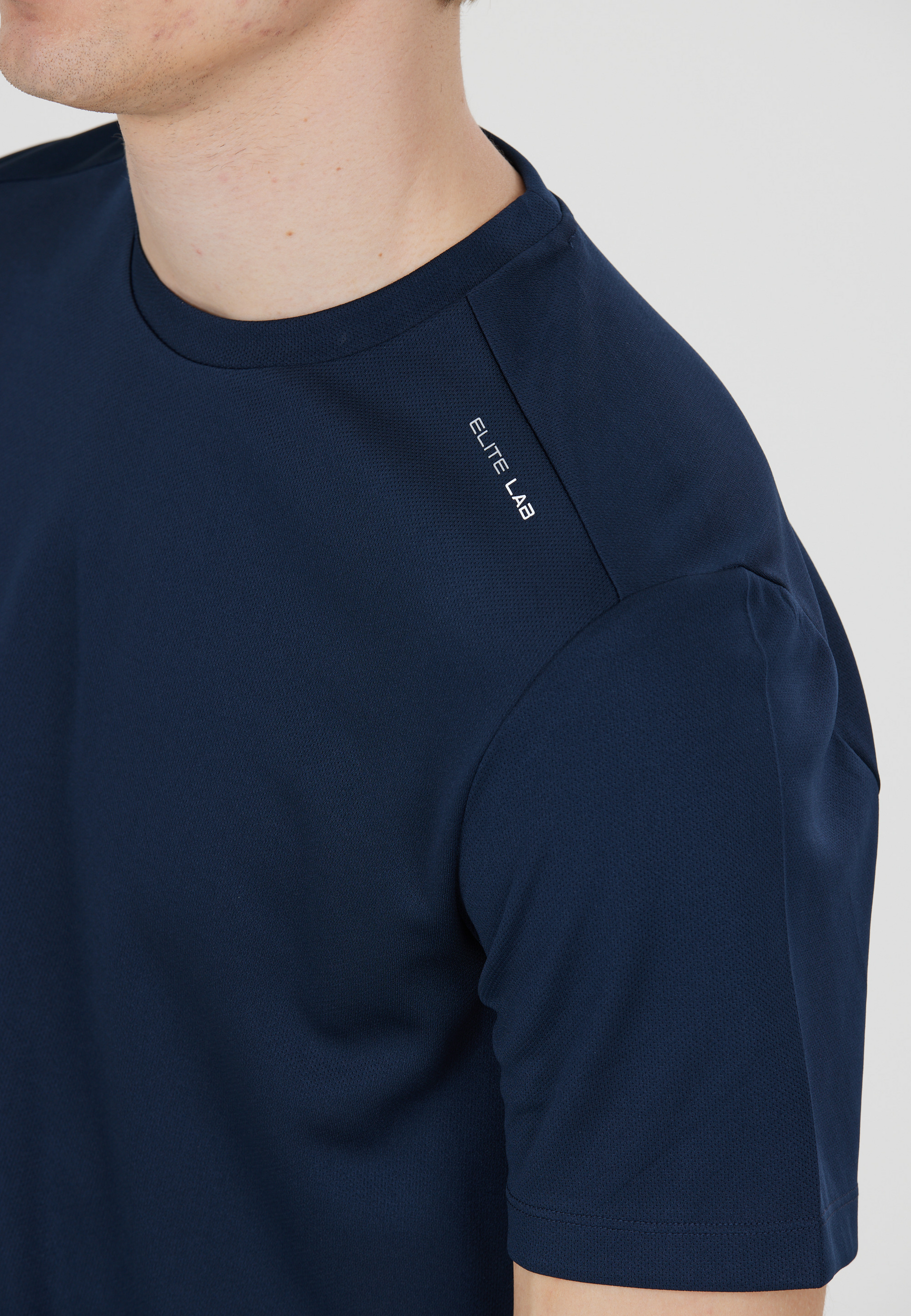 ELITE LAB, Team T-shirt