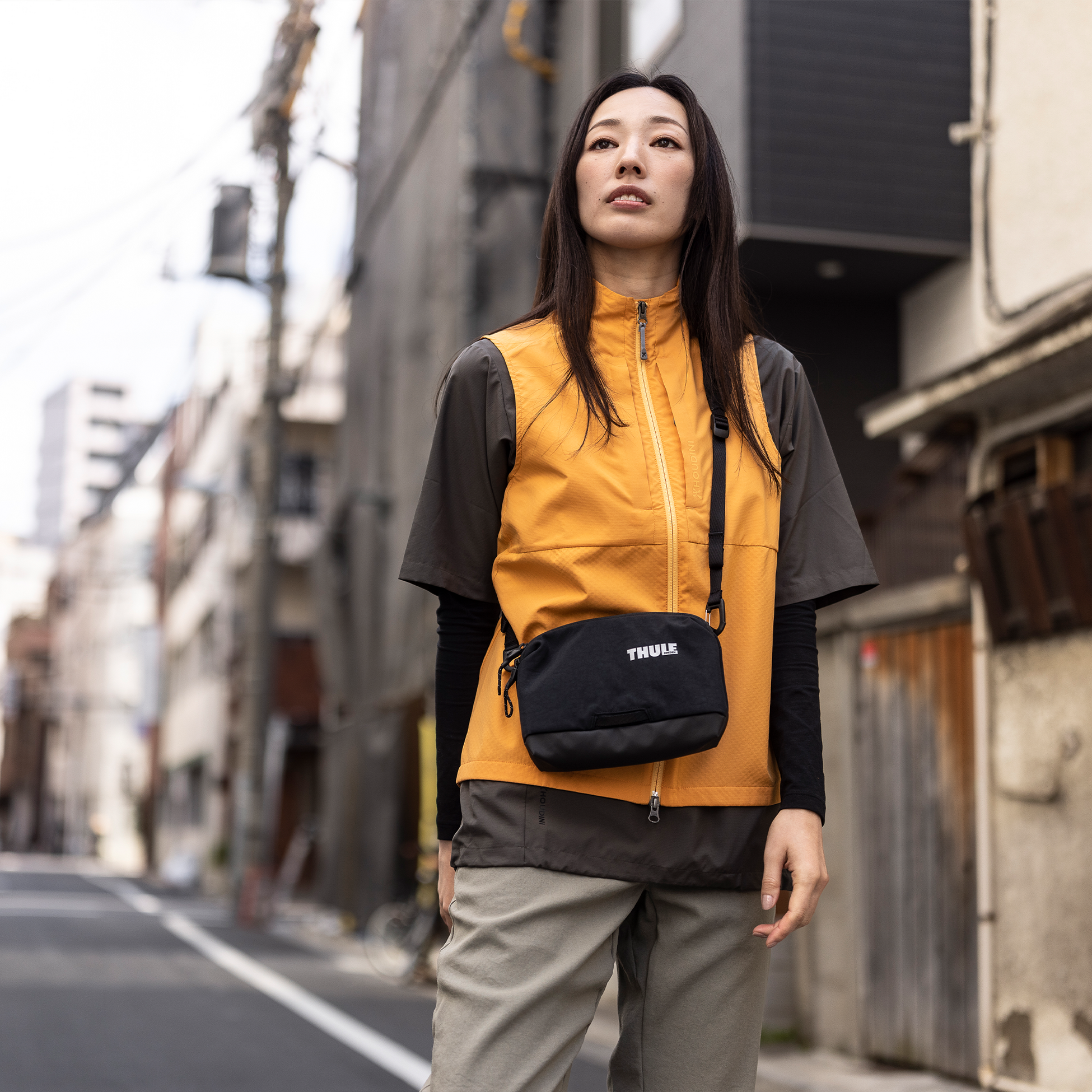 THULE, Thule Paramount Crossbody 2l