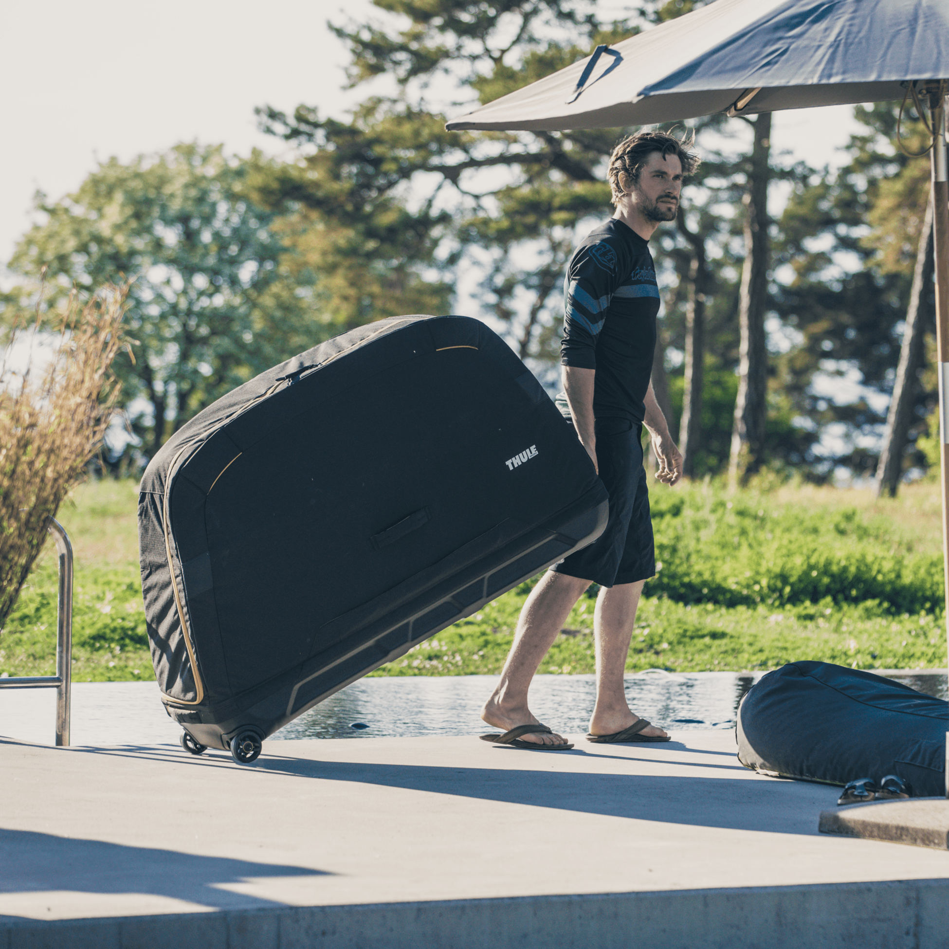 THULE, Thule Roundtrip Road Bike Travel Case