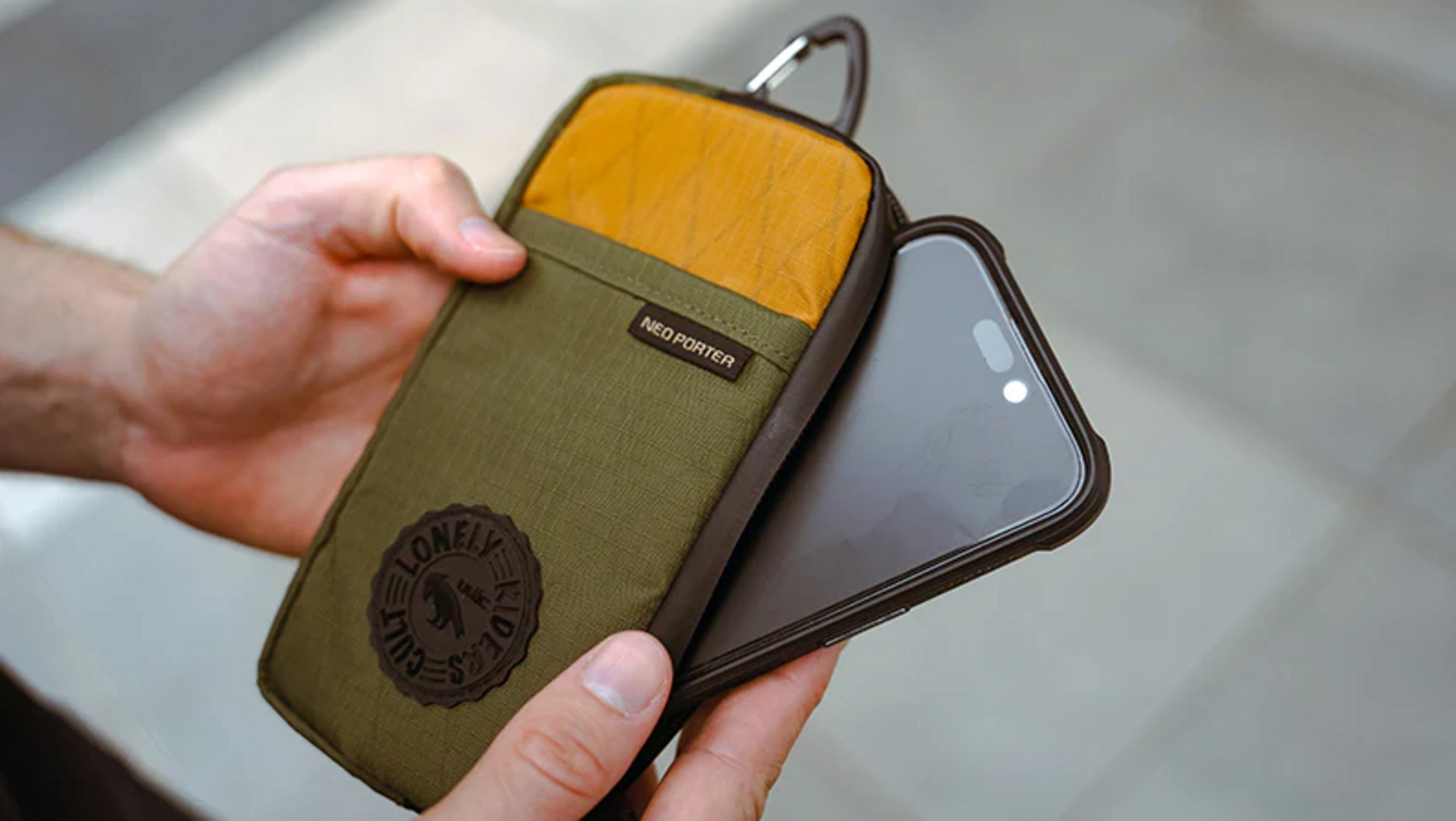 UL&Auml;C, Touring Case Gt Terrain Mobilfodral