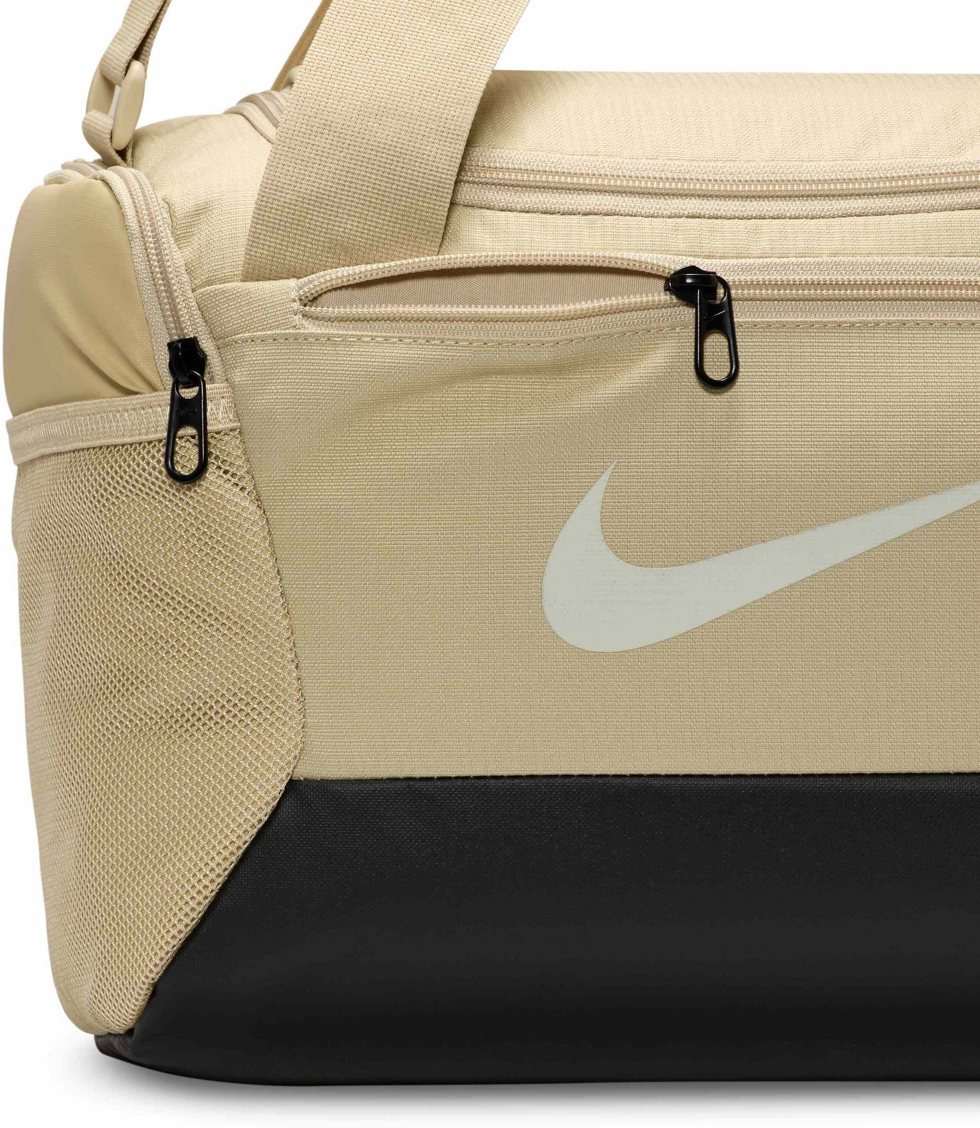NIKE, Training Duffel Bag (extra-small, 25l) Brasilia 9.5