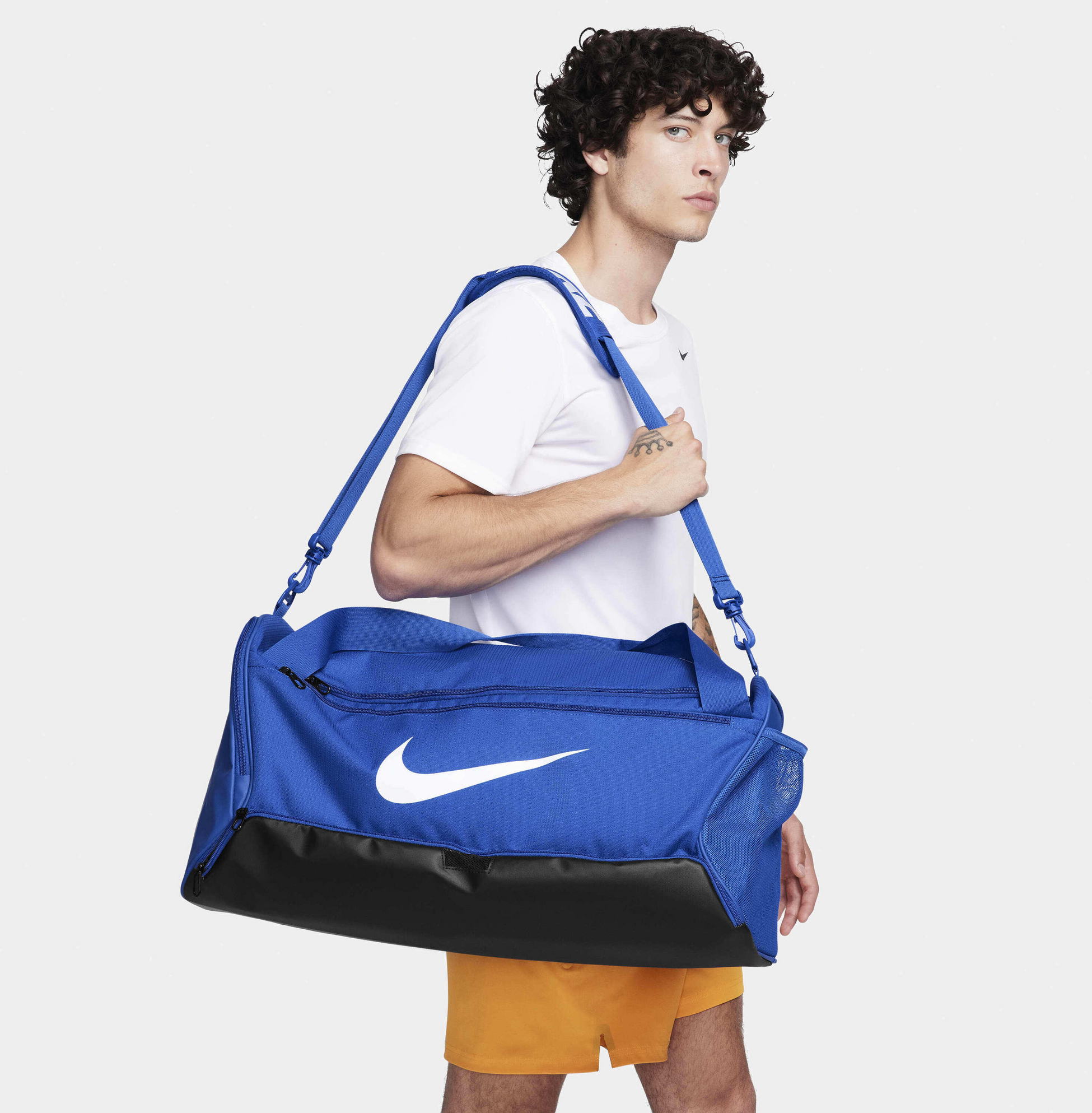 NIKE, Training Duffel Bag (medium, 60l) Brasilia 9.5