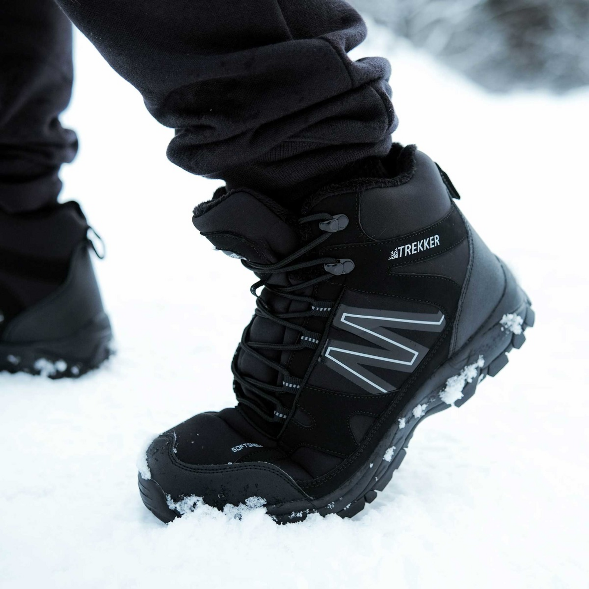 TREKKER, Trekker Studded Shoes