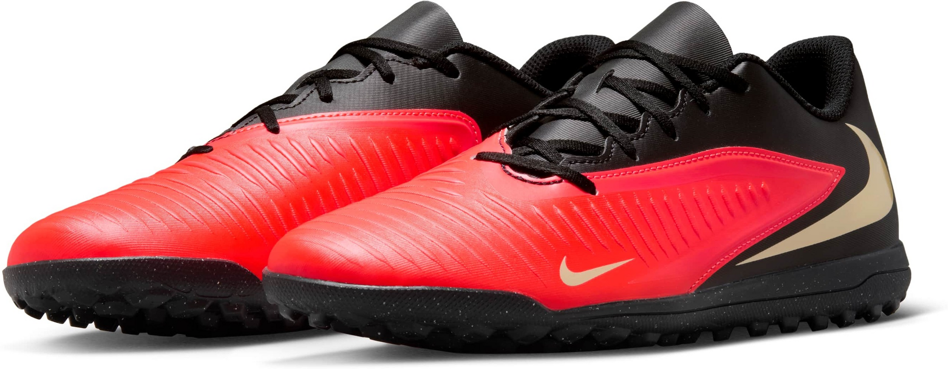 NIKE, Turf Football Shoes Phantom 6 Low Club