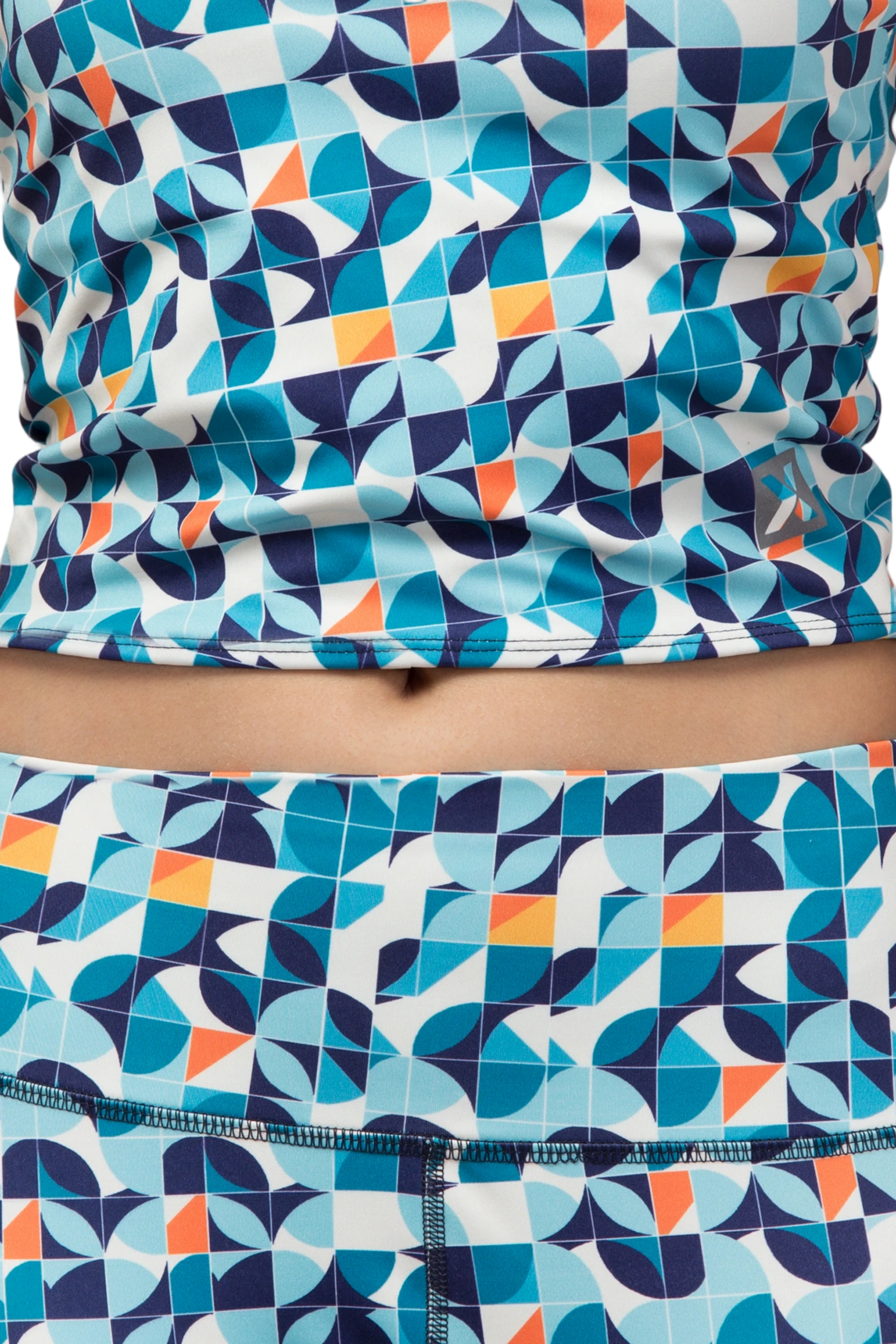 ULTIMATE GARB, Ug Magpie