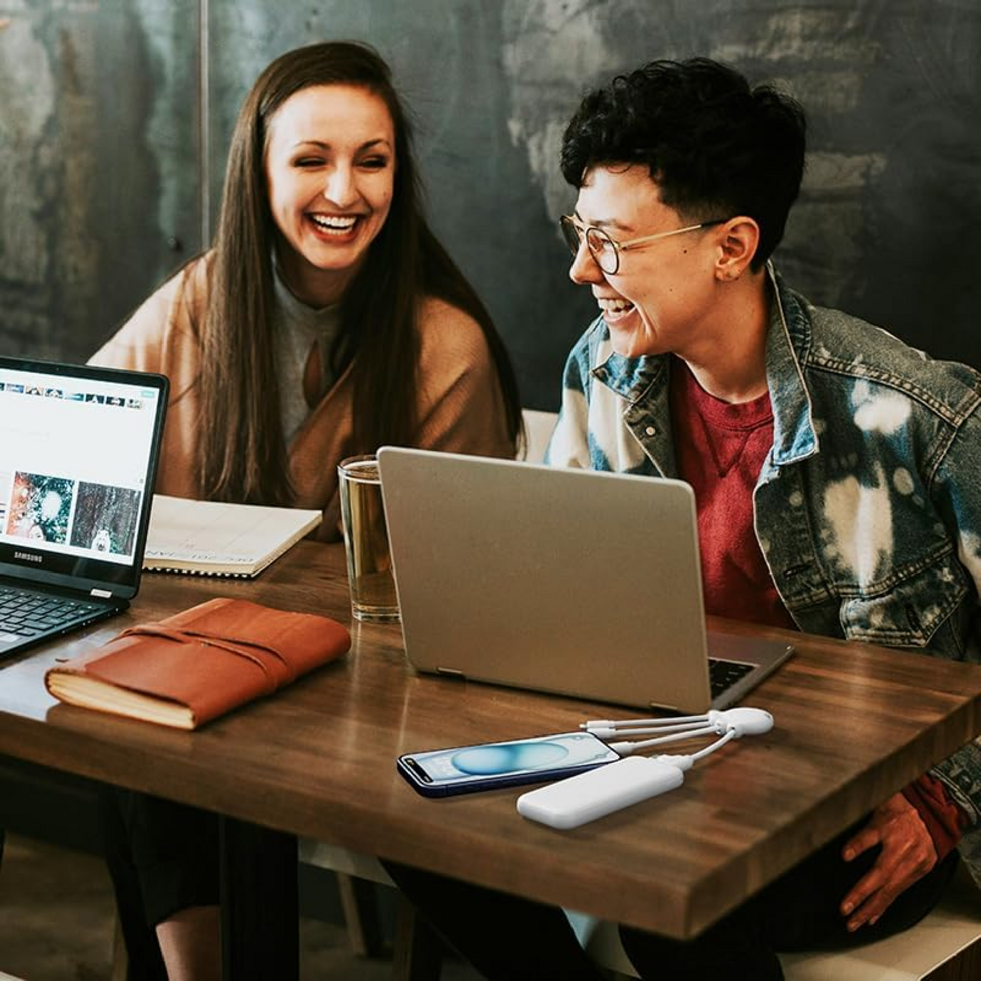 XOOPAR, Universal Multi Usb-laddkabel I &Aring;tervunnen Plast Fr&aring;n Havet - Octopus Obp Vit