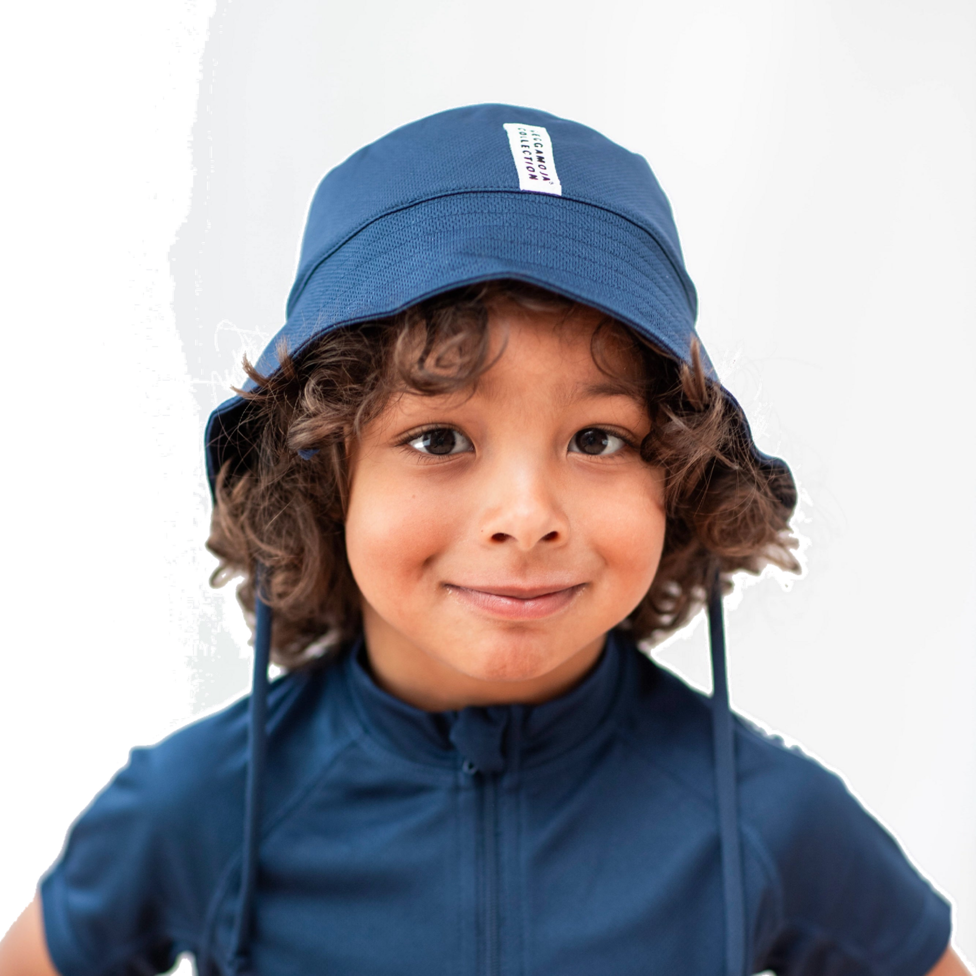 GEGGAMOJA, Uv-solhatt Marinbl&aring;