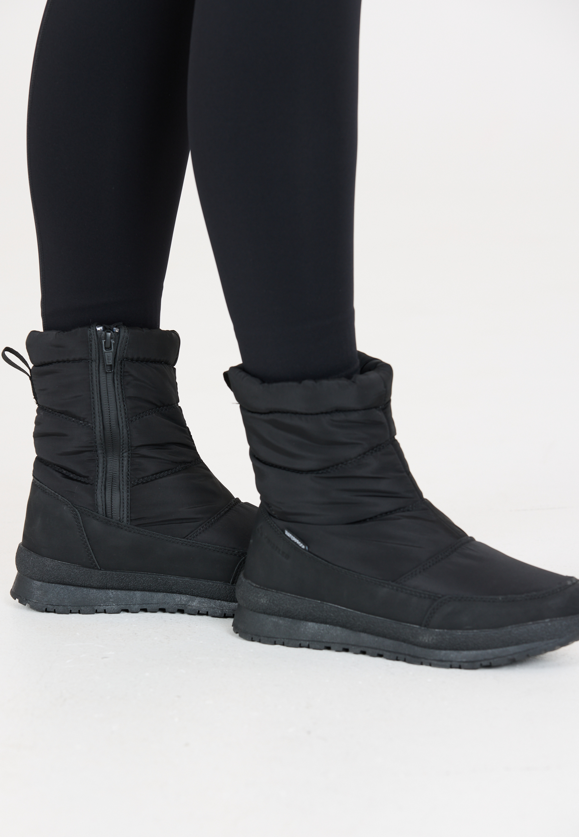 WHISTLER, Vasora Boots
