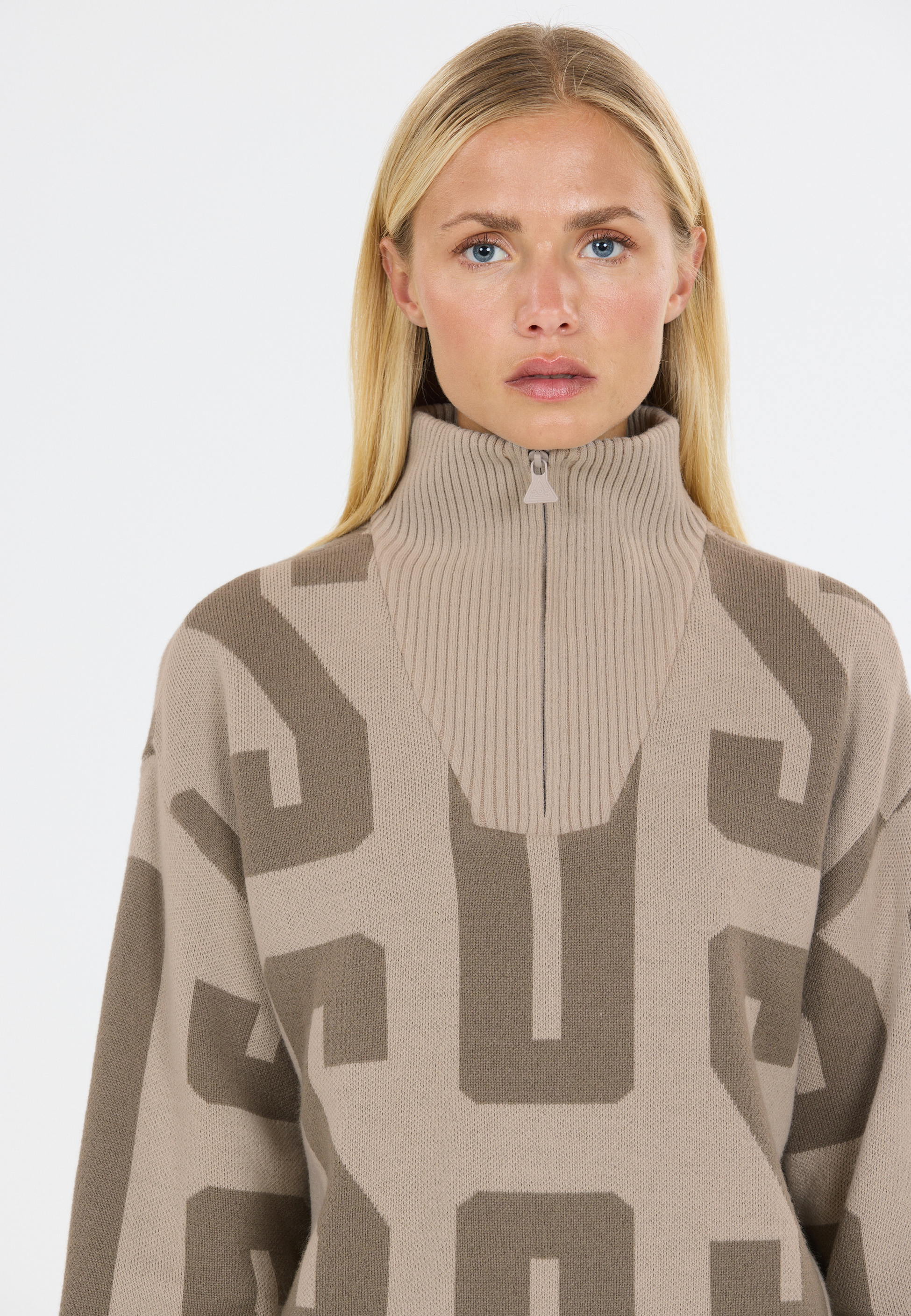 SOS, Verbier Pullover