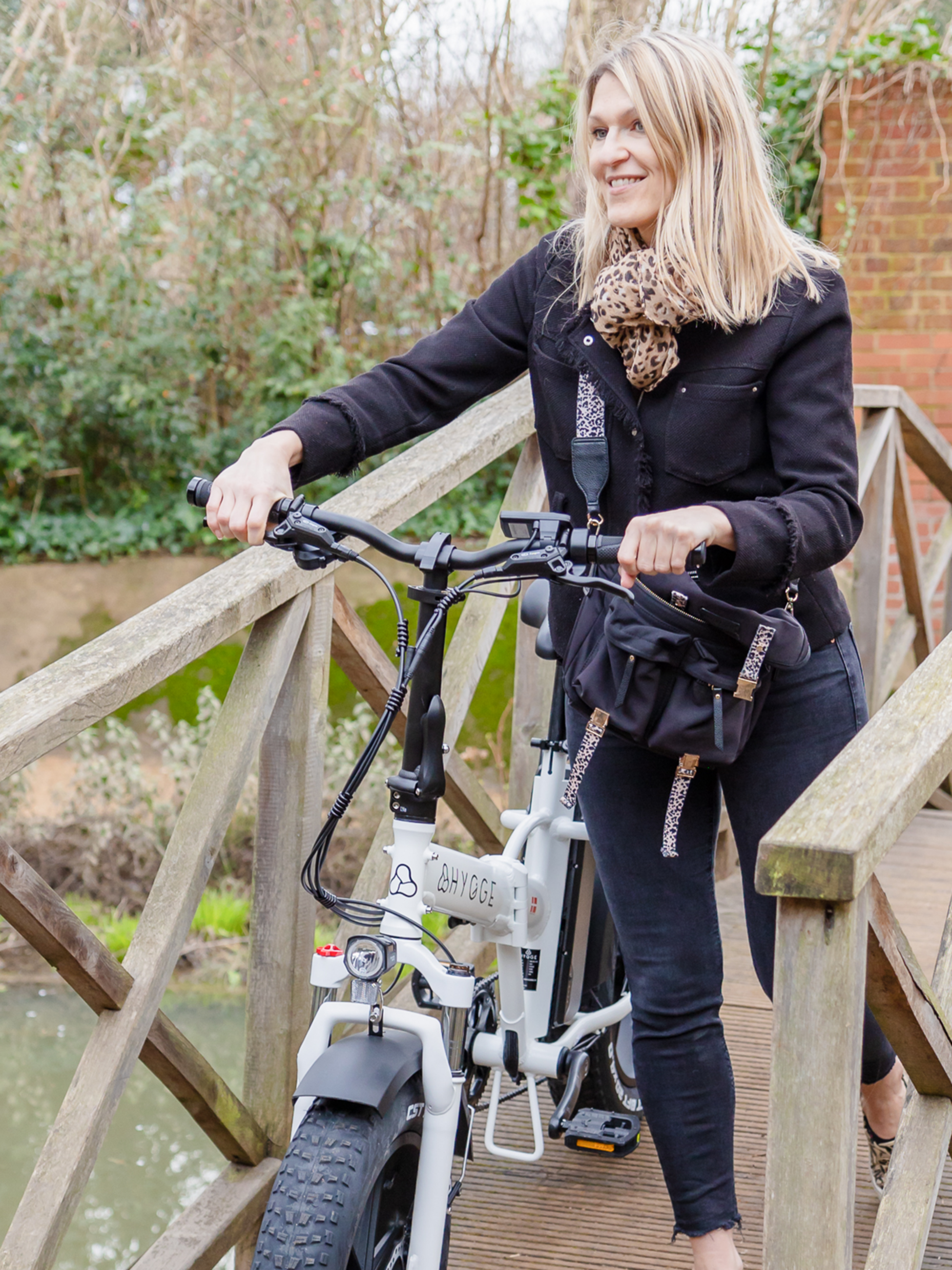 HYGGE BIKES, Vester 2026 - Folding Fat Tyre E-bike 48v 14ah - Heron White