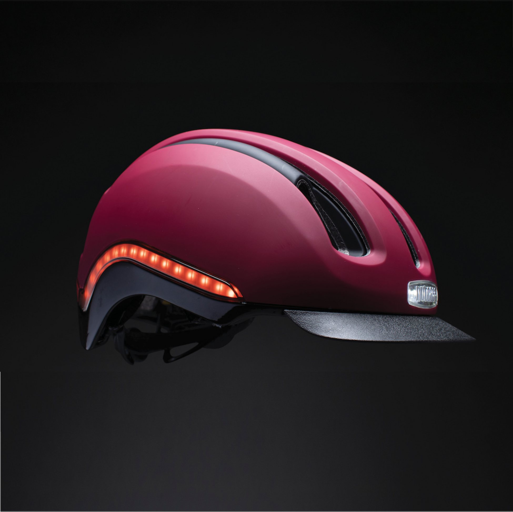 NUTCASE, Vio Commute Cabernet Mips Light Helmet