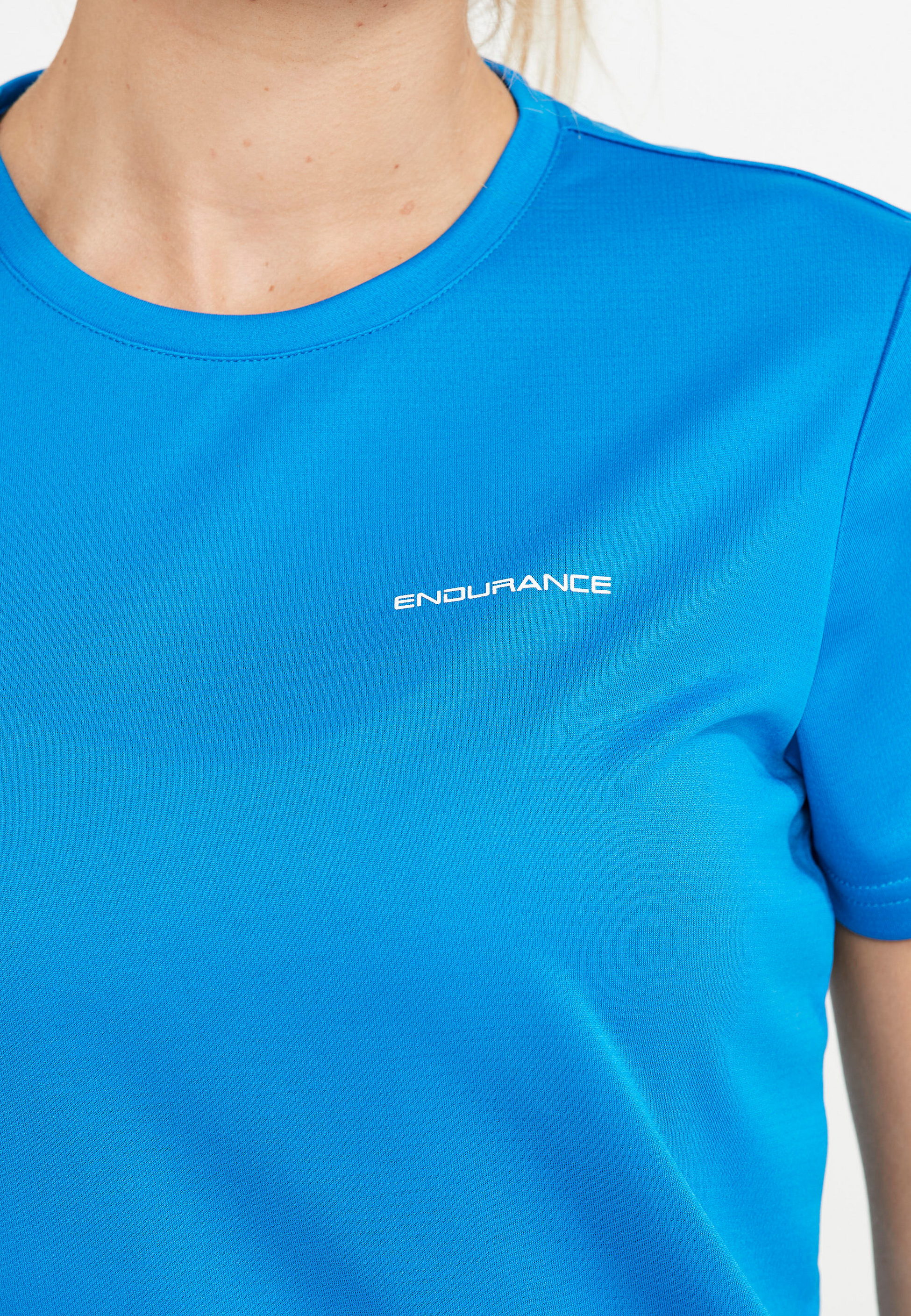 ENDURANCE, Vista T-shirt