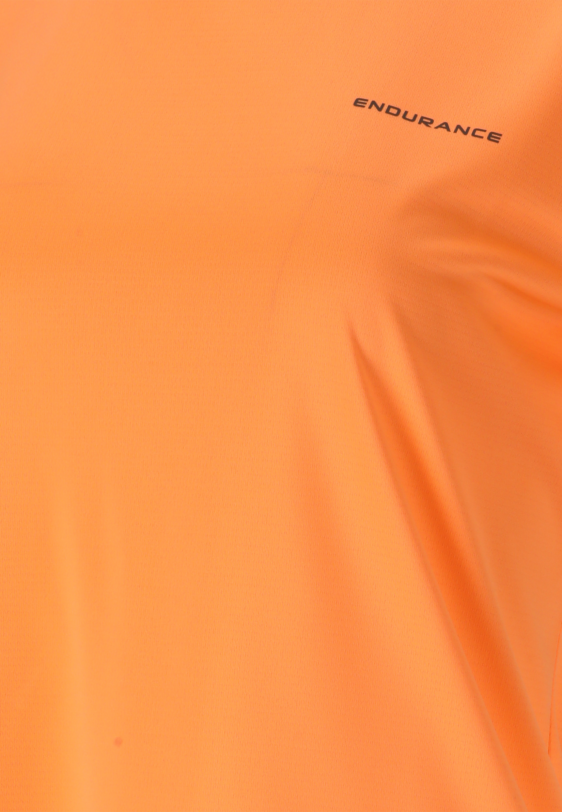 ENDURANCE, Vista T-shirt