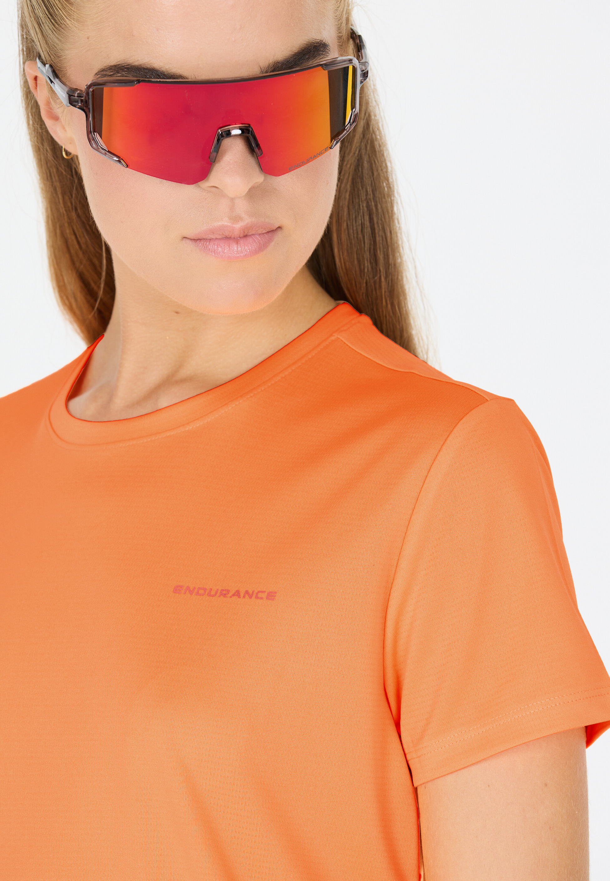 ENDURANCE, Vista T-shirt