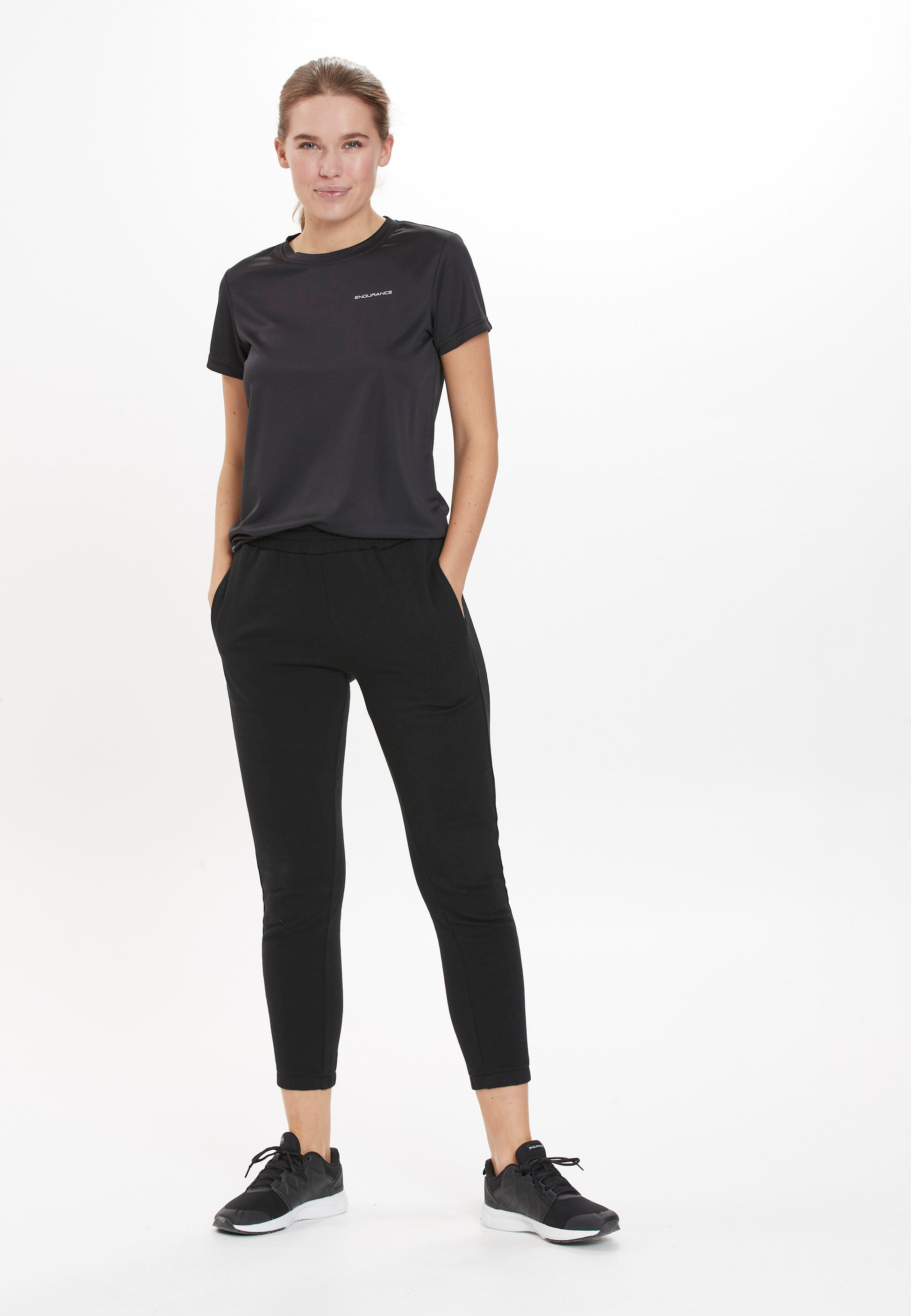 ENDURANCE, Vista T-shirt