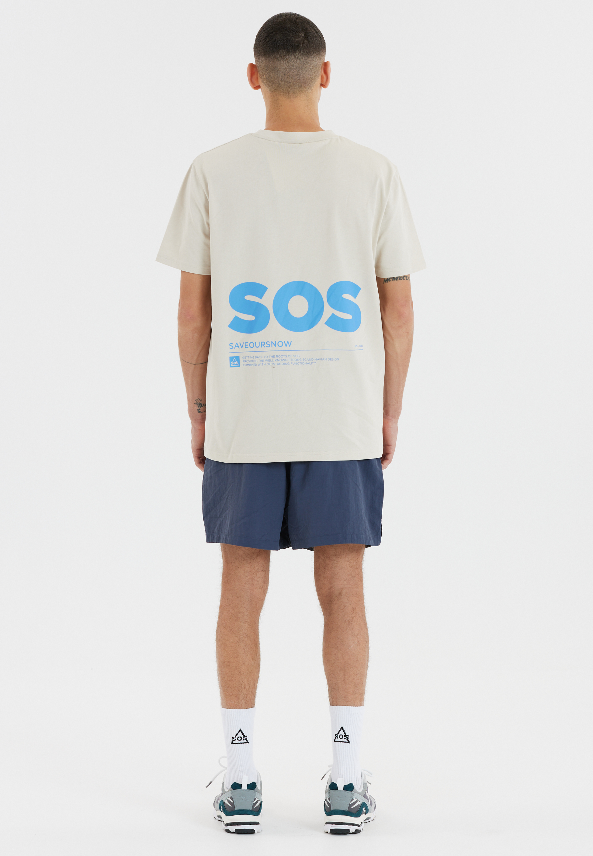 SOS, Whitsunday Shorts
