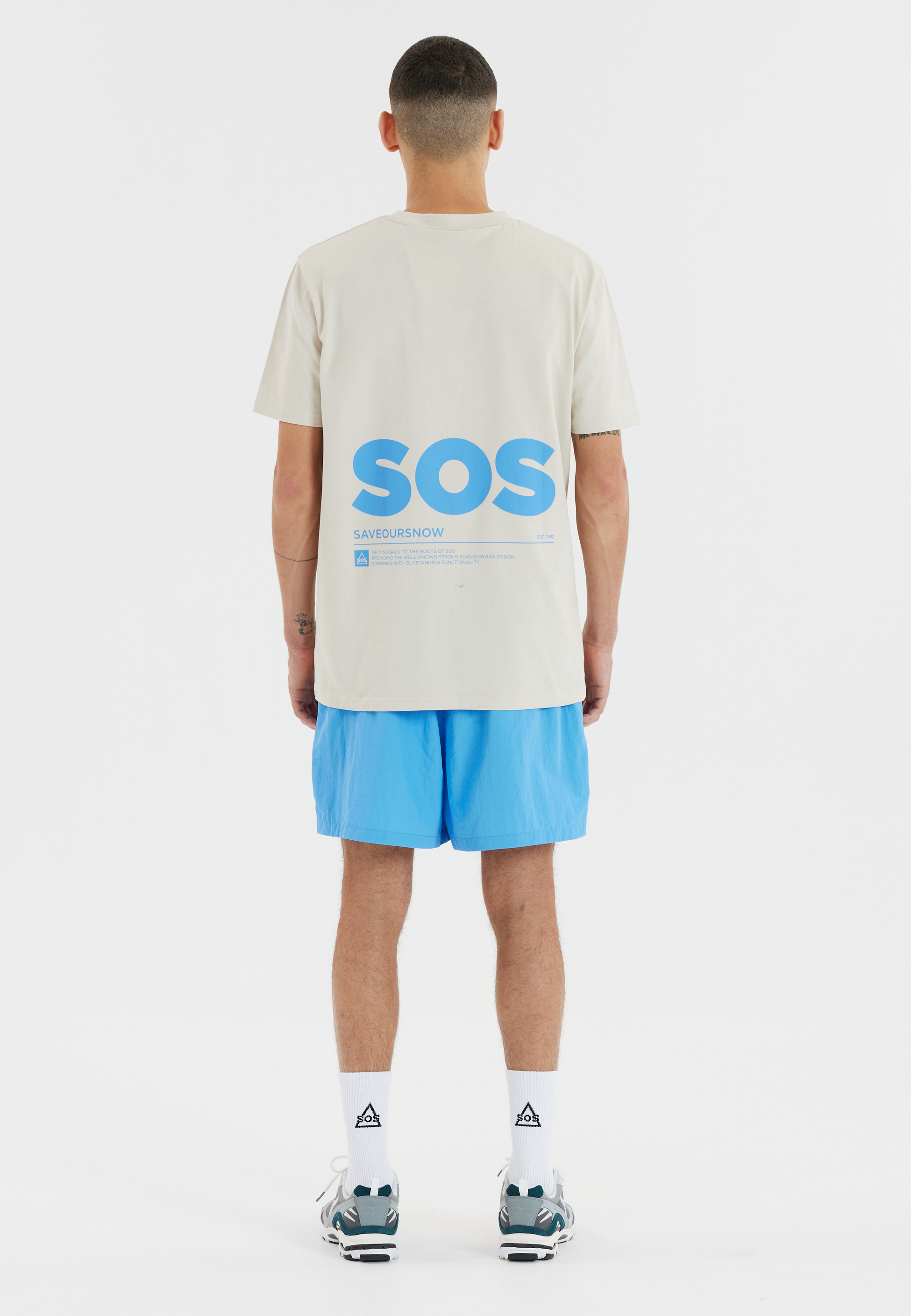 SOS, Whitsunday Shorts
