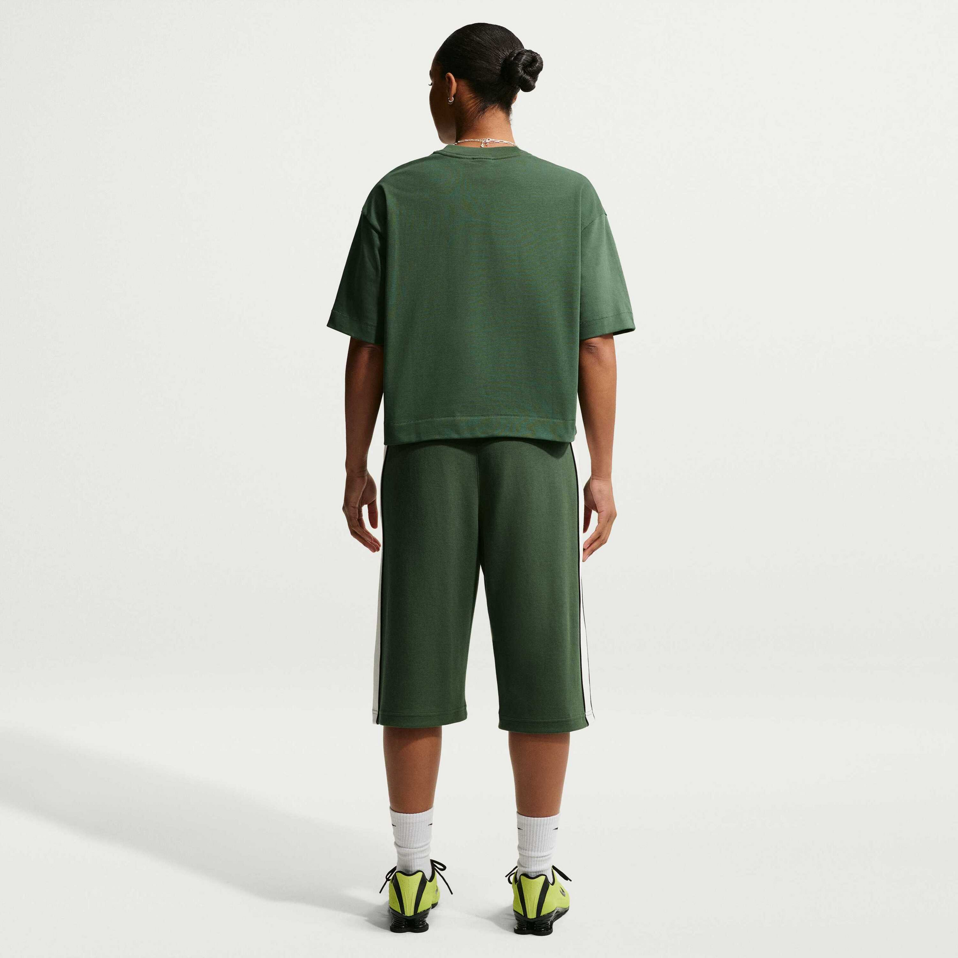 NIKE, Women's Boxy Short-sleeve T-shirt Sportswear