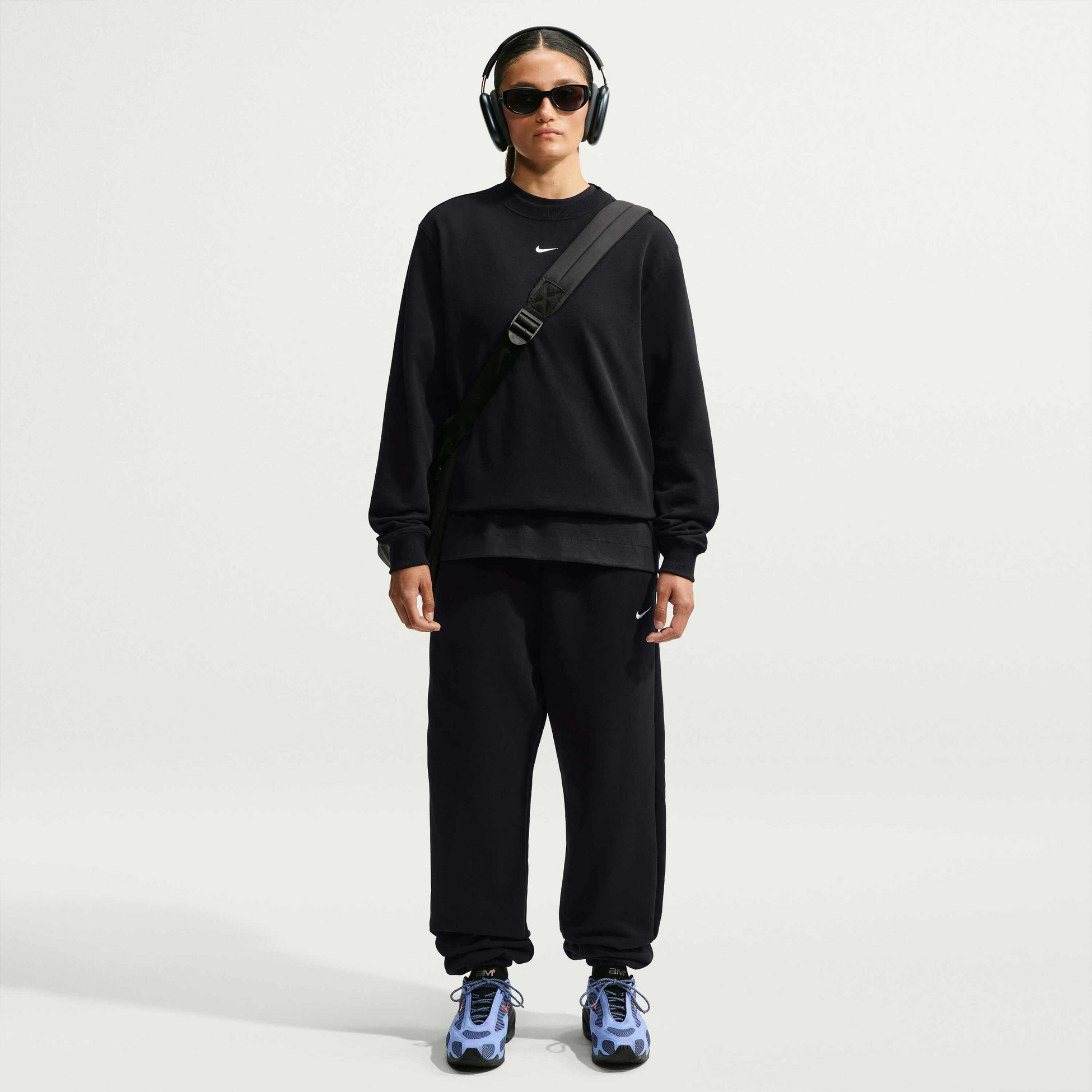 NIKE, Women's Crew Studio Fleece Lightweight 'french Terry'