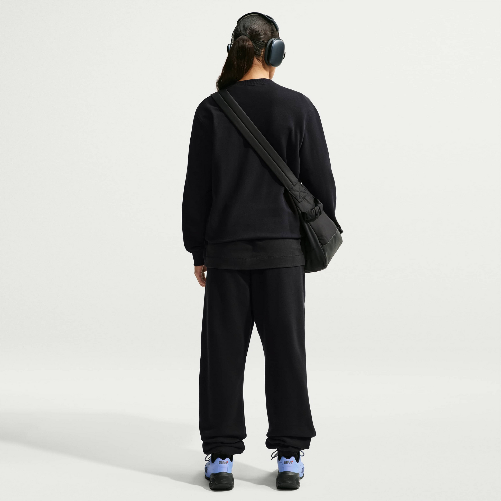 NIKE, Women's Crew Studio Fleece Lightweight 'french Terry'