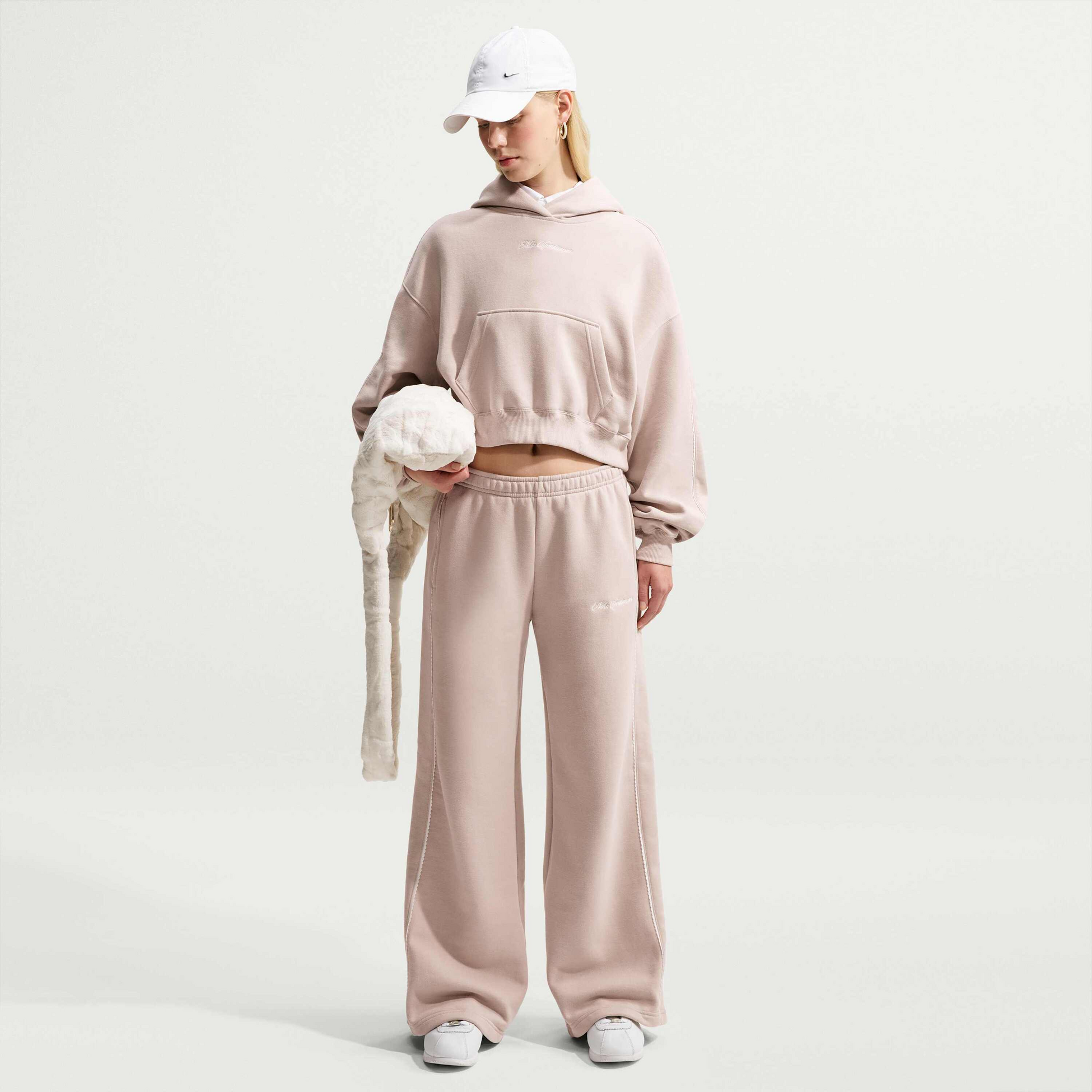 NIKE, Women's Cropped Pullover Hoodie Studio Fleece Medium Weight 'graphic Pack'