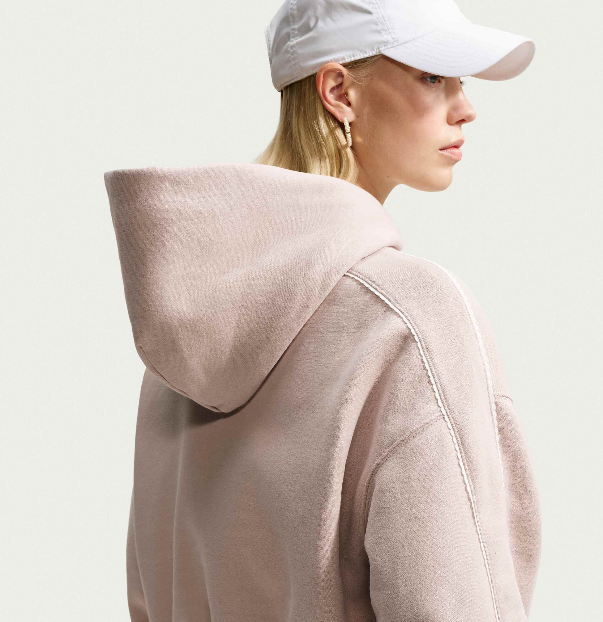 NIKE, Women's Cropped Pullover Hoodie Studio Fleece Medium Weight 'graphic Pack'
